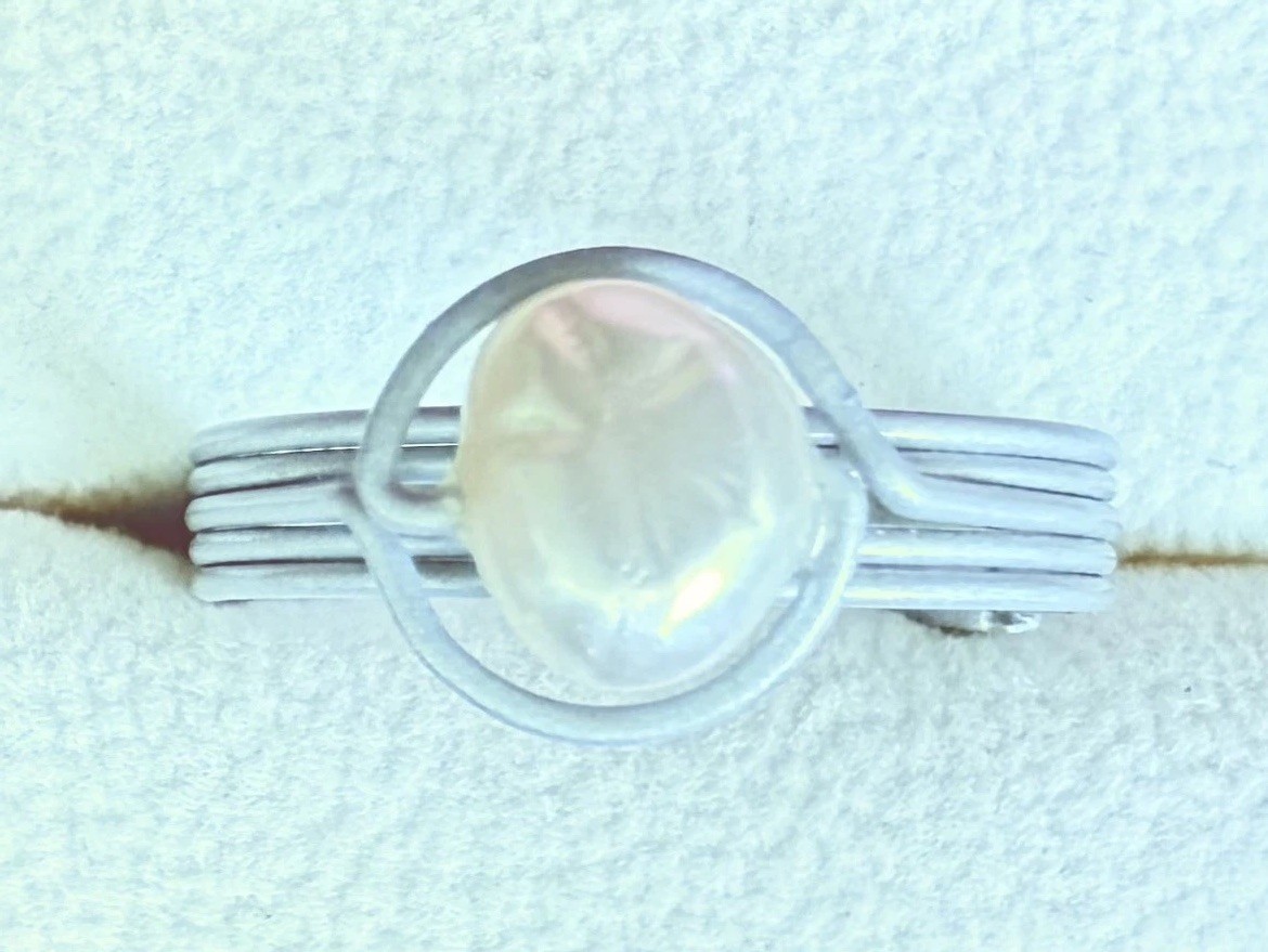 Freshwater Pearl Ring Satin Finish Sz 8.5 New Without Tags Fashion Jewelry
