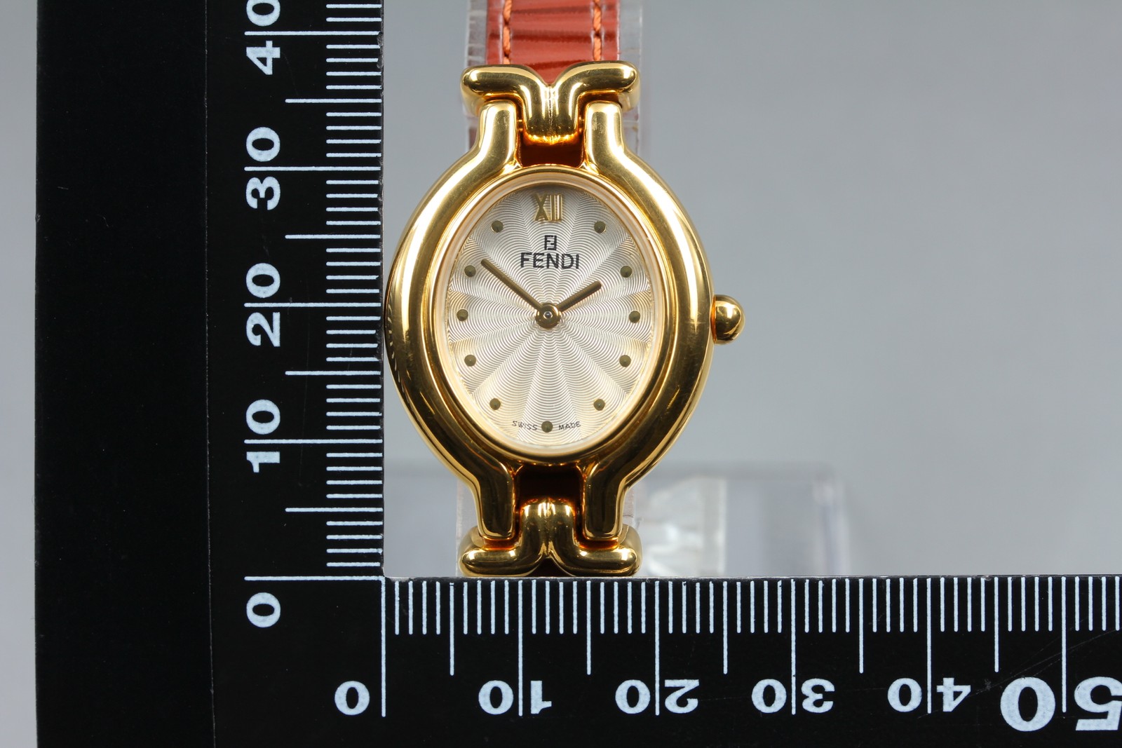 FENDI 640L 6 Colors Change Belt Gold Quartz Vintage Women’s Watch w/Box
