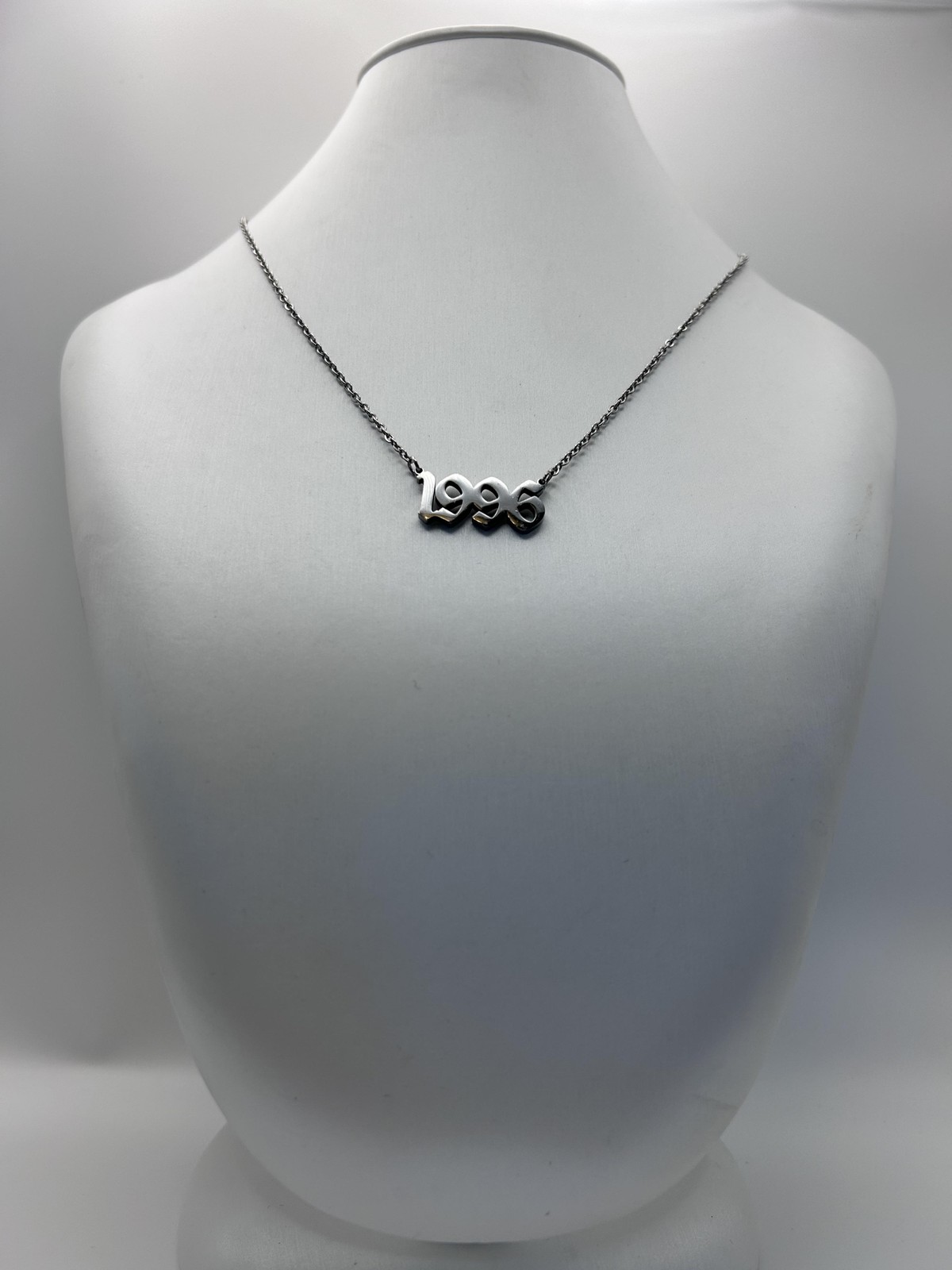 Necklace Silver Tone 1996 Year Pendant Chain Lobster Clasp Minimalist Fashion