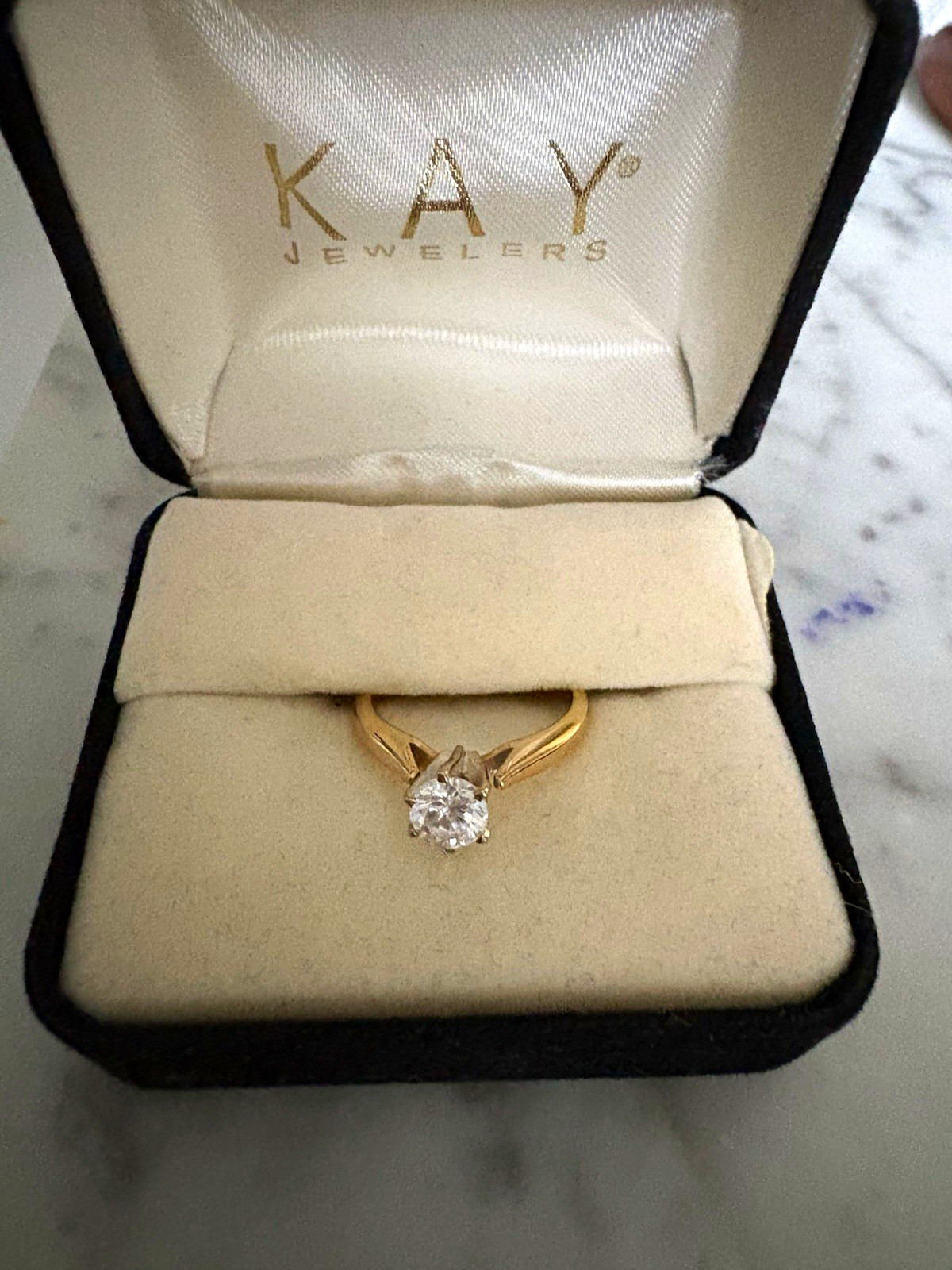 Kay Jewelers 14k Yellow Gold Round White Quartz Prong Engagement Ring 5.5