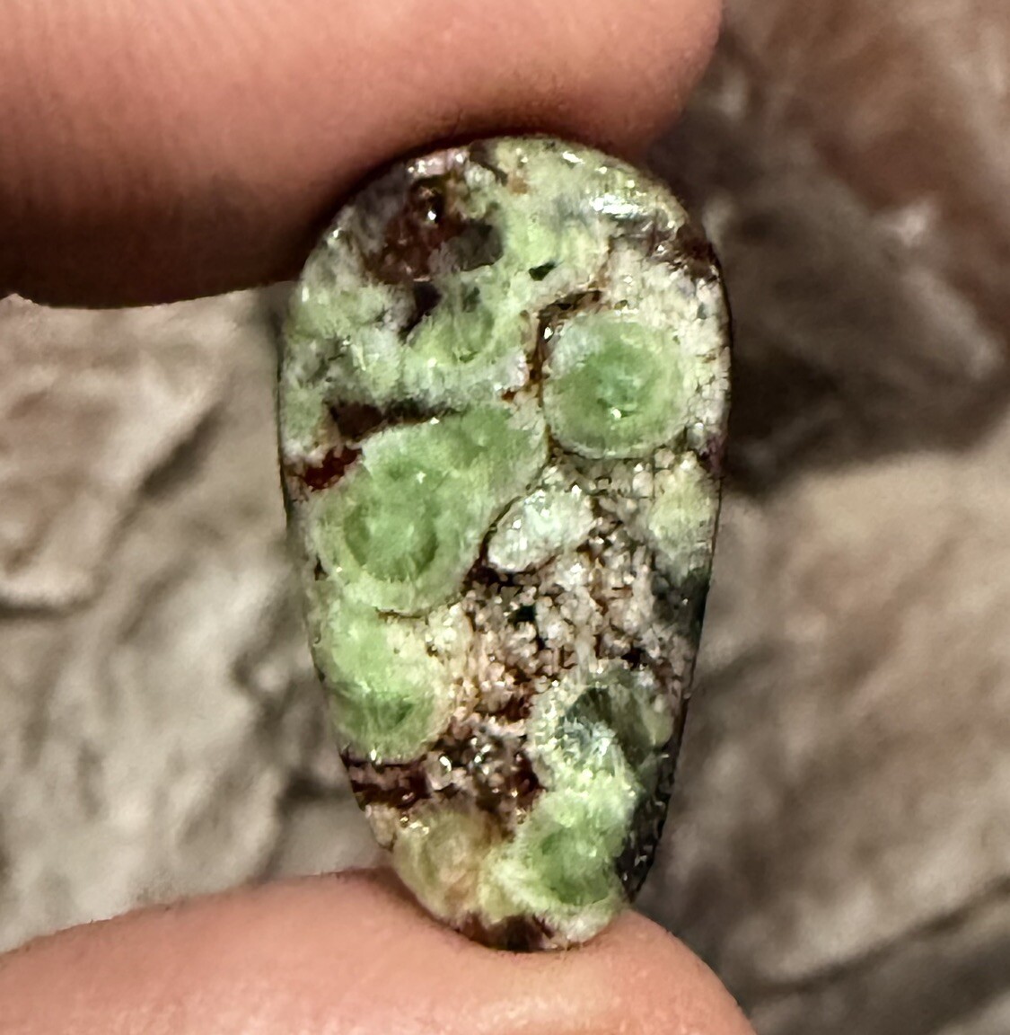 10.3ct 24.5x13x4mm Rare Lime Green Wavelite Loose Drusy Cabochon Gem