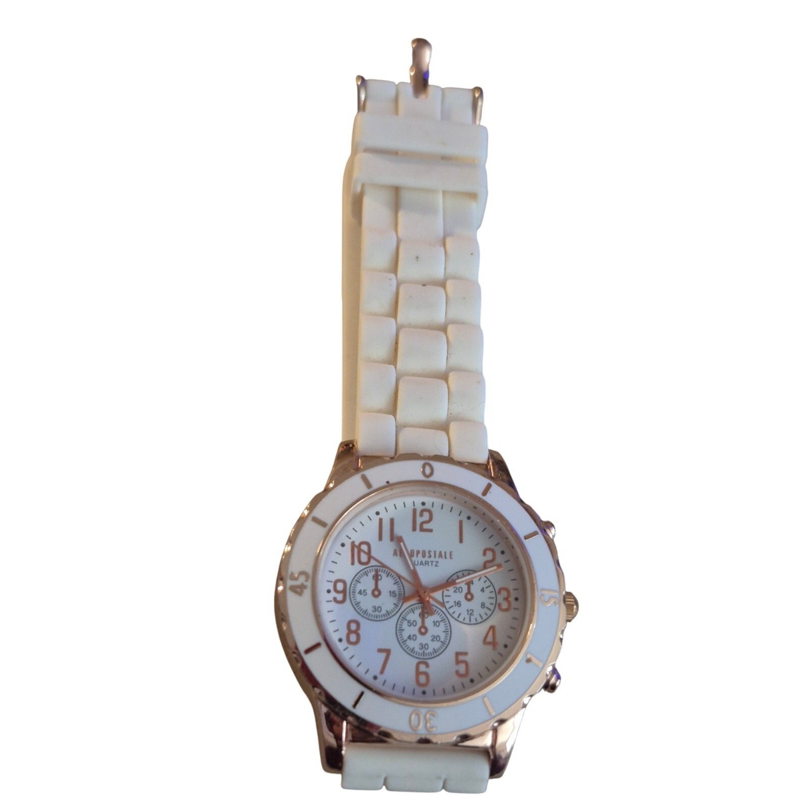 Aeropostale ladies sport watch rose gold tone accents stylish all ages New