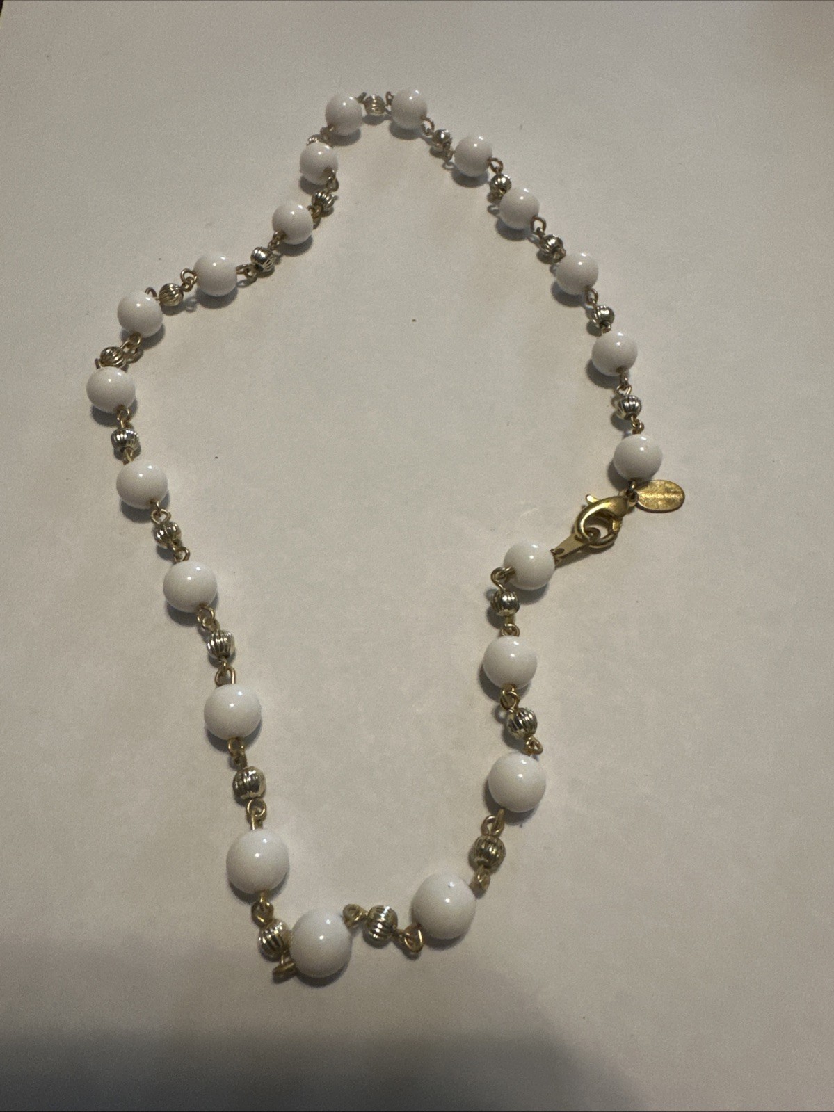 Worthington Gold Tone & White Bead Choker Necklace #D597