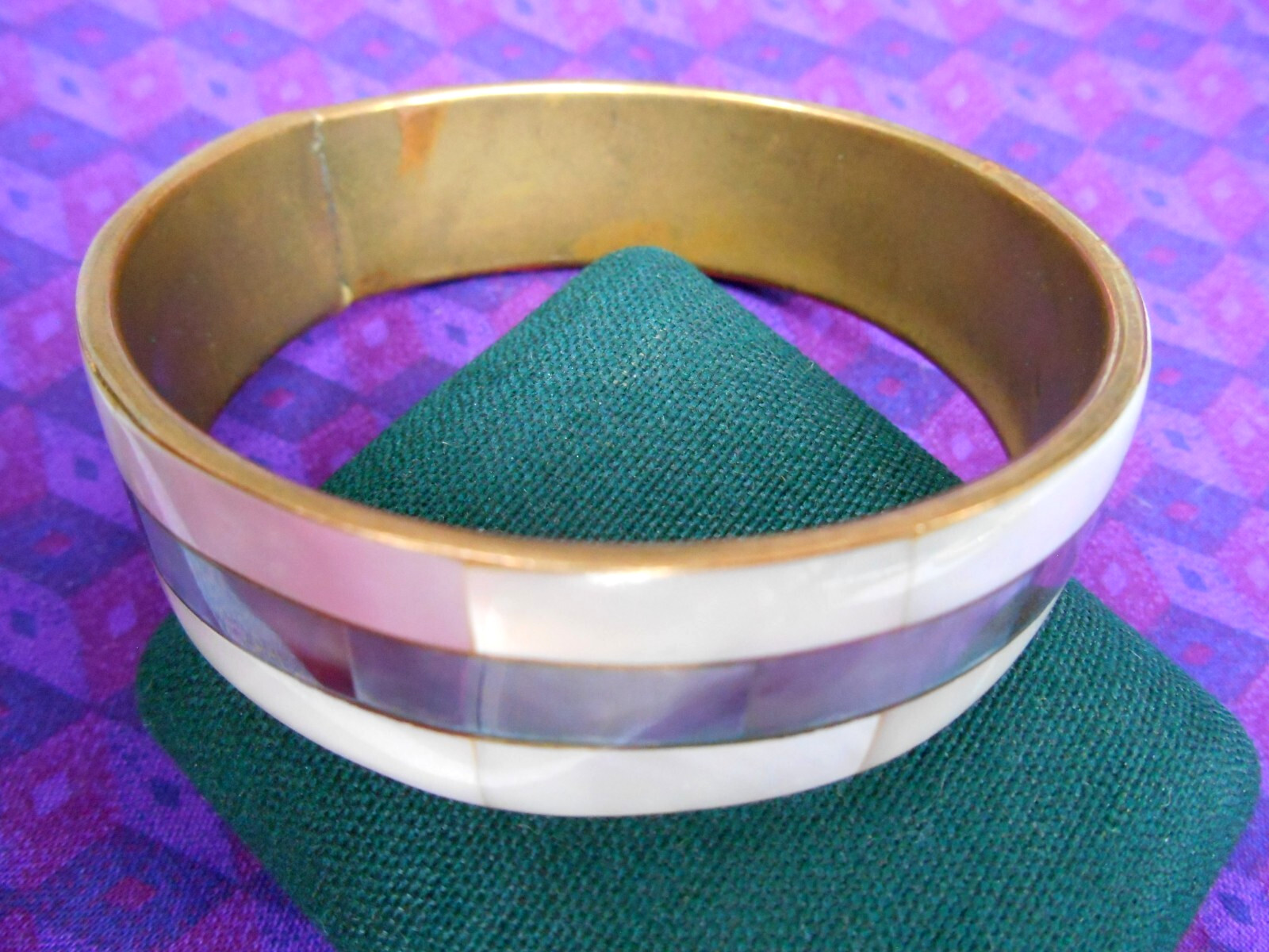 Bangle Bracelet White & Gray Inlaid Mother of Pearl Shell Jewelry
