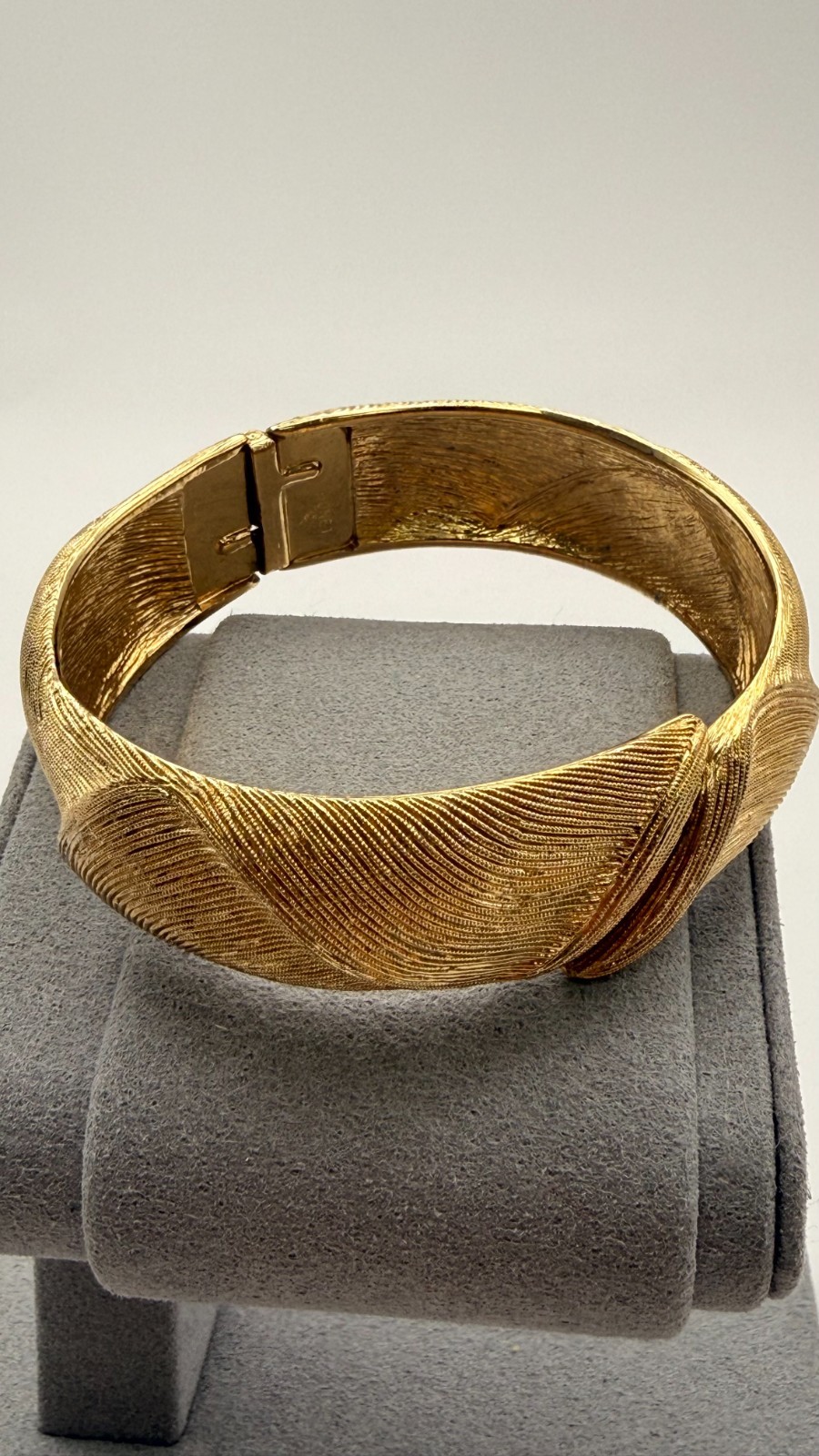 MONET Original Vintage Signed Designer MCM Modern Brush Gold Cuff Bracelet 7″