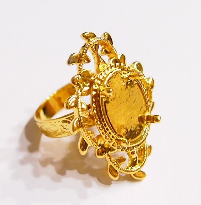 6 – 14x10mm Shiny Gold Victorian Deco Loop & Leaves Adjustable Ring Settings