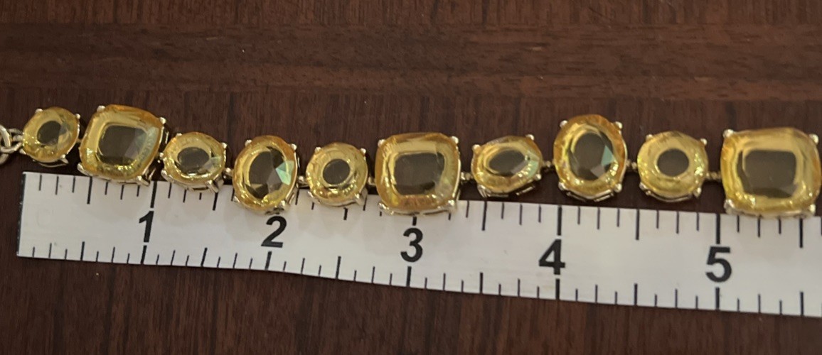 Banana Republic BR Yellow Glass Faux Citrine Necklace 16.5” Lobster Claw EUC
