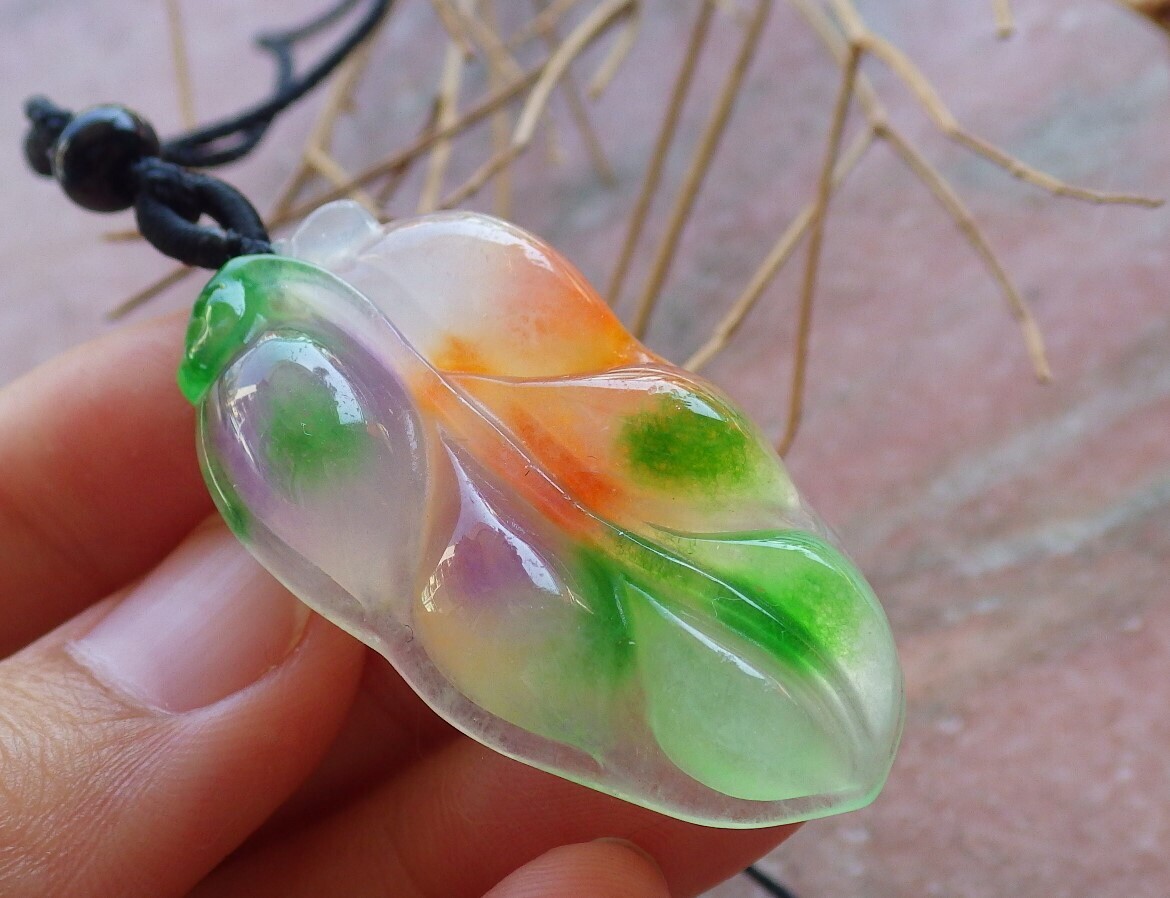 1pc 3 color ICY Lavender Red Green JADE PENDANT Leaf with jewelry cord 390459 US