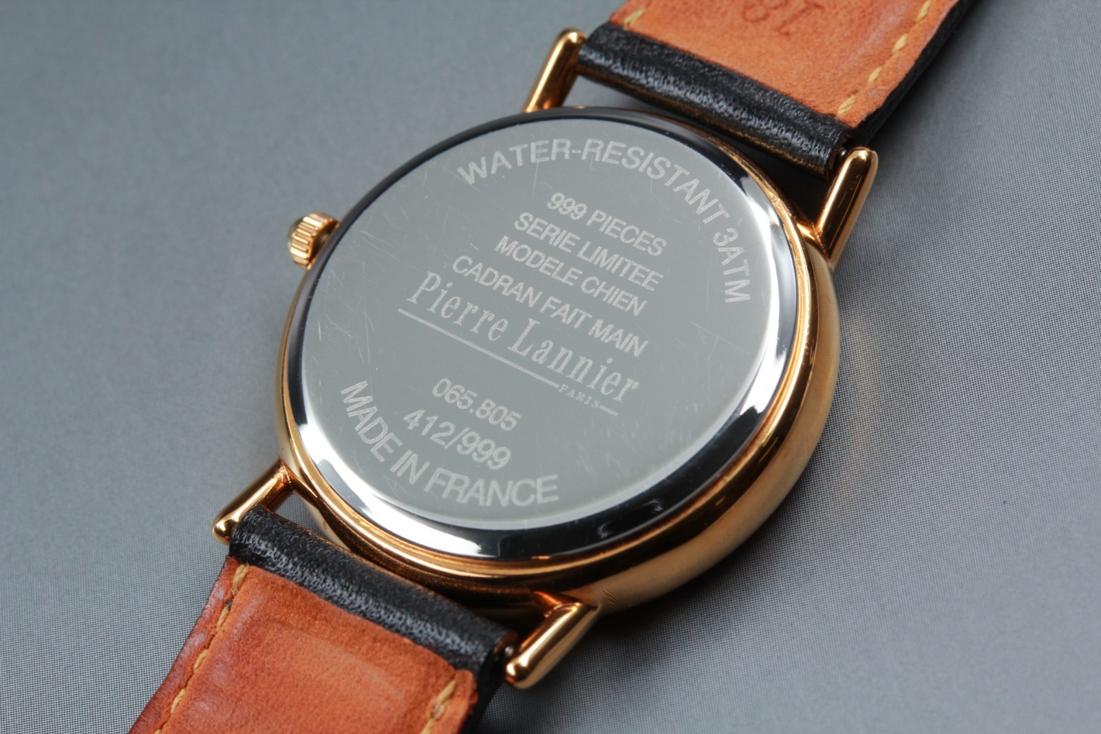 [NEAR MINT] Vintage Pierre Lannier Dog Motif Shell Dial Men’s Quartz Watch JAPAN