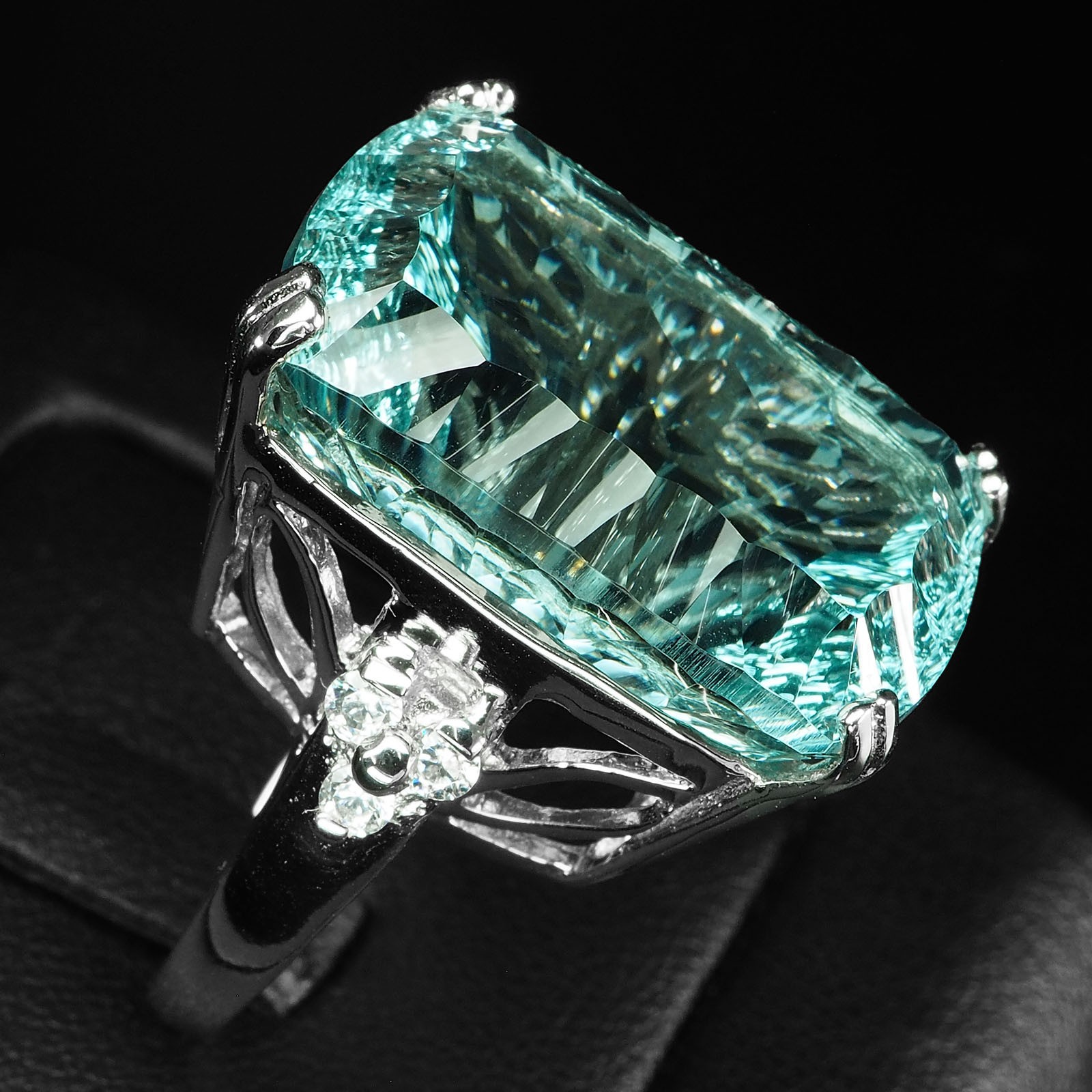 Velvety Sea Blue Aquamarine Concave 28.40Ct 925 Sterling Silver Handmade Rings