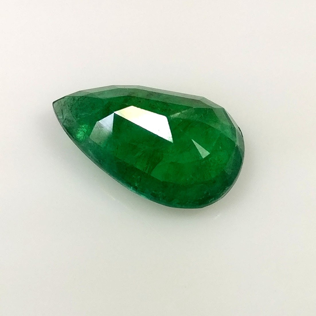 11.91ct Natural Emerald pear shape (20×12.5)mm top green good luster perfect cut