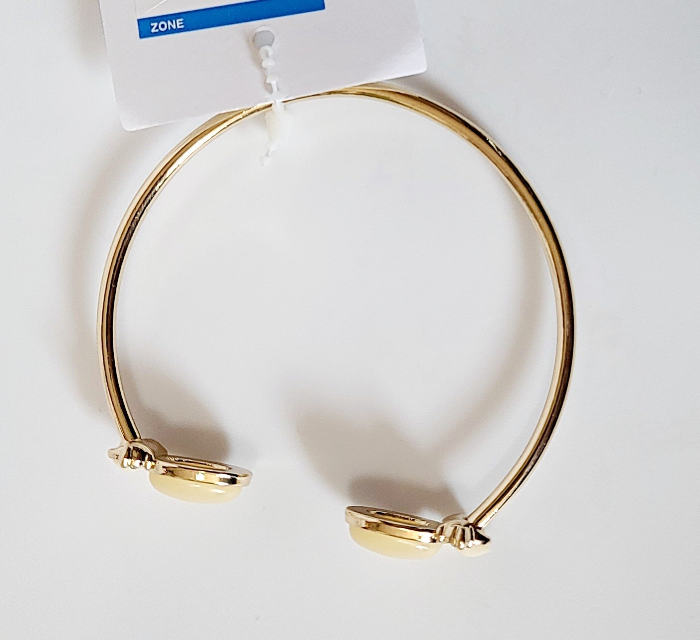 Gold Tone Bracelet Ivory And Clear Stones J12-1330