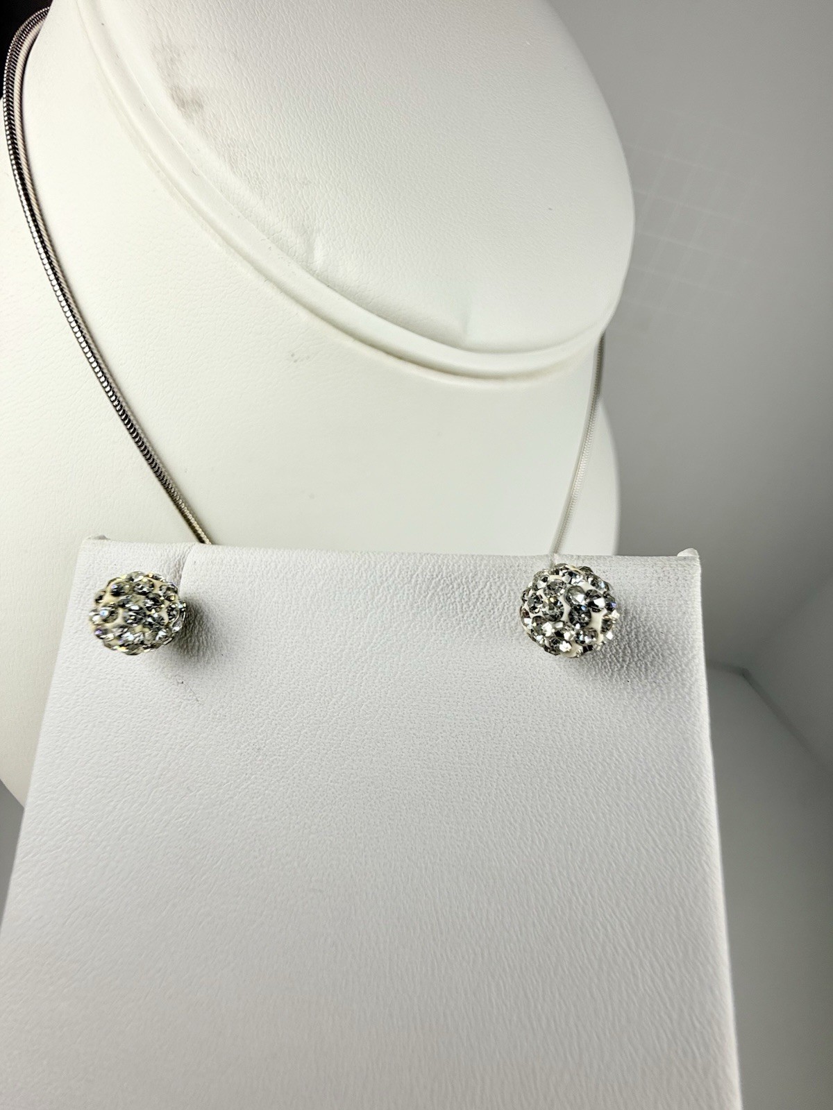 Vintage Swarovski Silvertone And Pavé Crystal 16” Necklace And Earrings Set