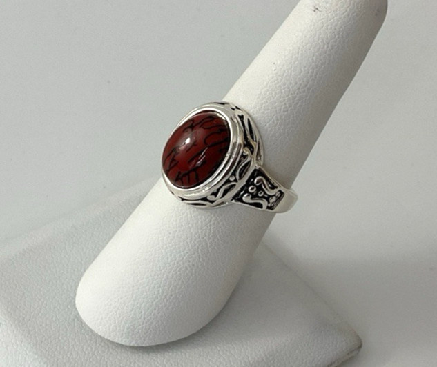 Premier Designs Spice Ring Red Oval Cabochon Size 8 Silver Tone Finish 139