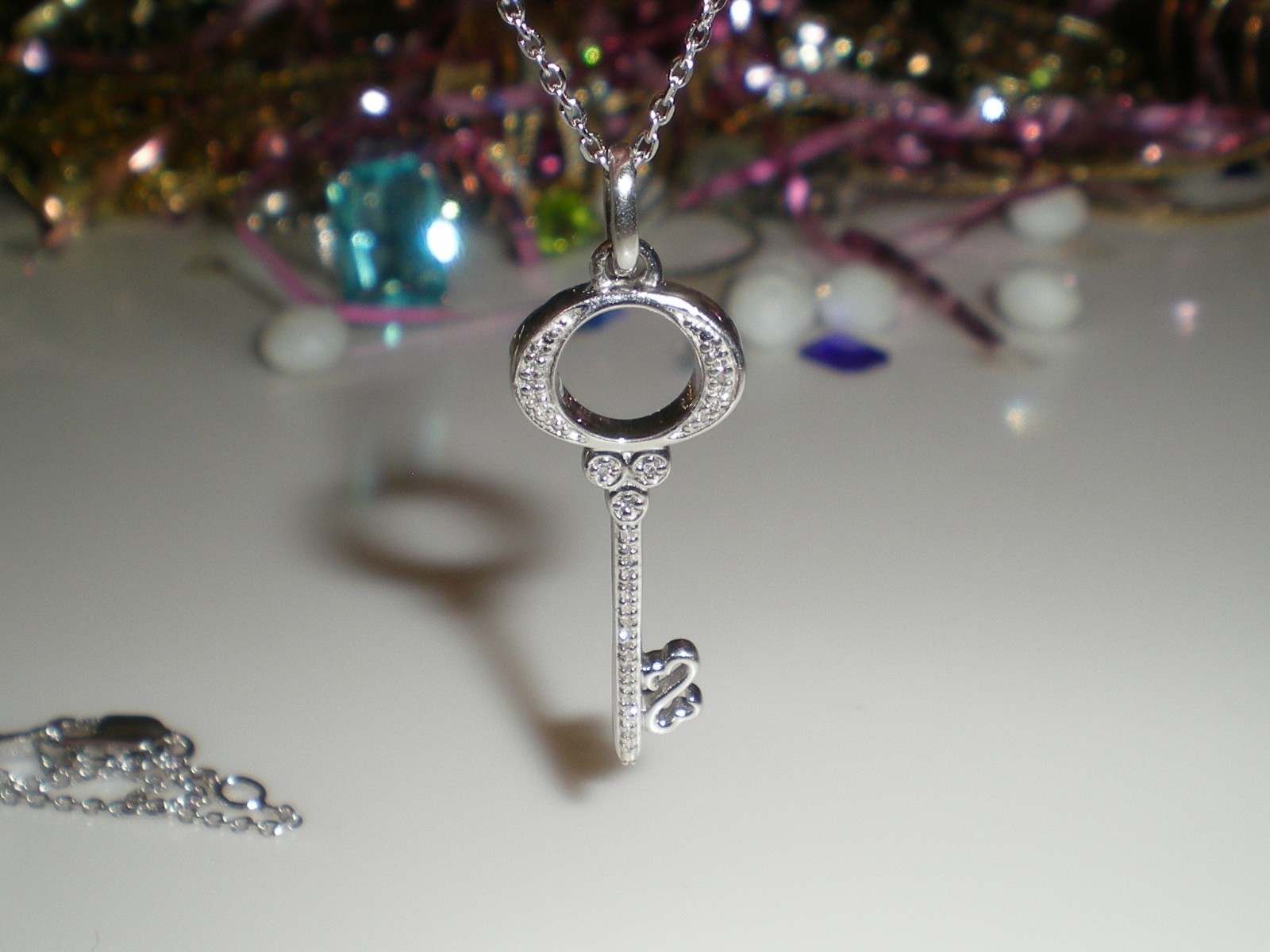 Jane Seymour Open Hearts Sterling Silver KEY Diamond Accent Necklace 💎 KAY BOX