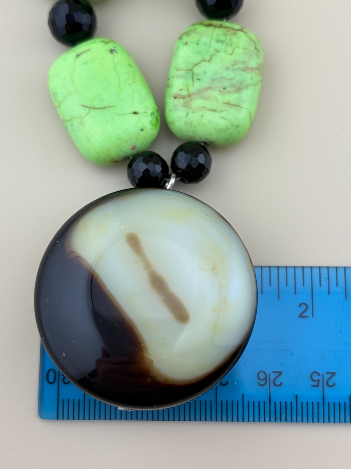 Estate Green Stone Bead Necklace Tests Jadeite/Spinel On Presidium Agate Pendant