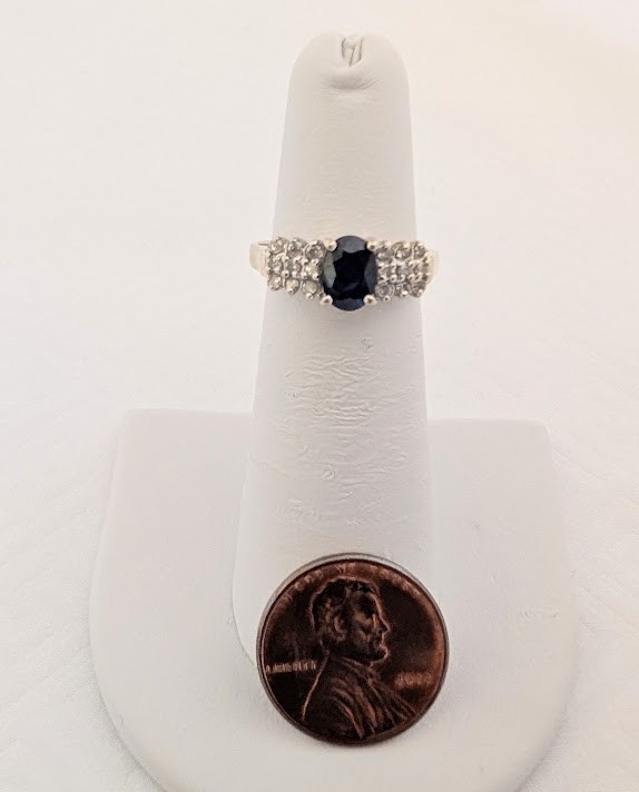 Sapphire & Diamond 14K Gold 3.1 Grams Retail Price $1300 Make Me An Offer!