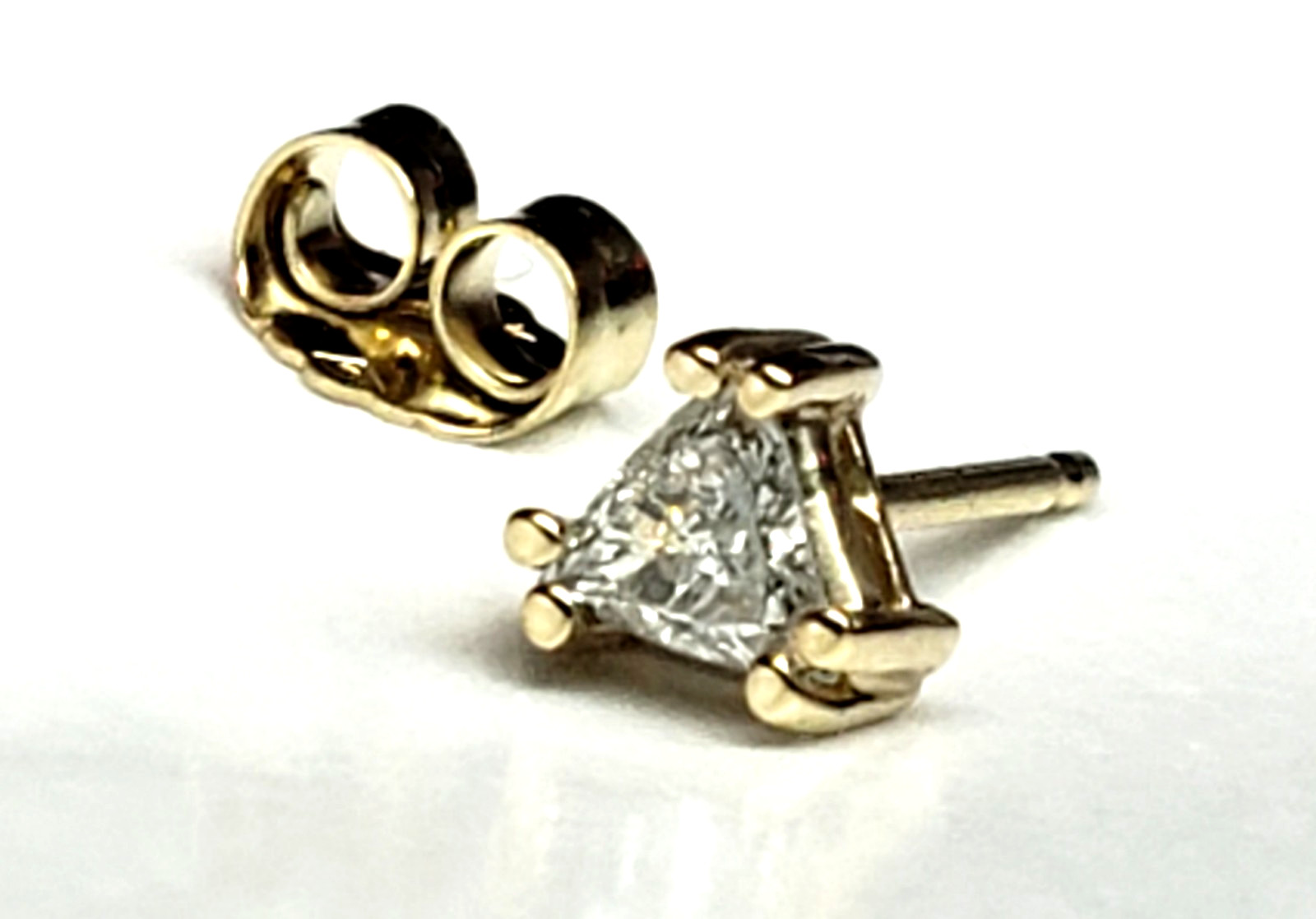 Single (One) 3.5mm 0.13CT Trillion Natural Diamond Stud Earring 14K Solid Gold