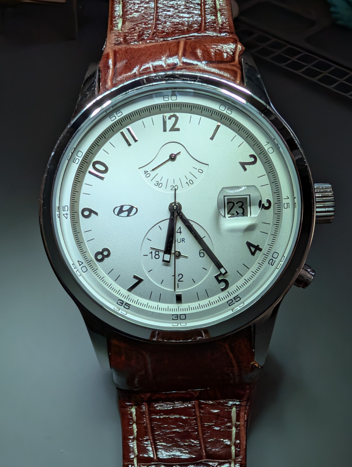 Hyundai Automatic Mechanical Watch Power Reserve Date 10ATM Exhibition Back Box