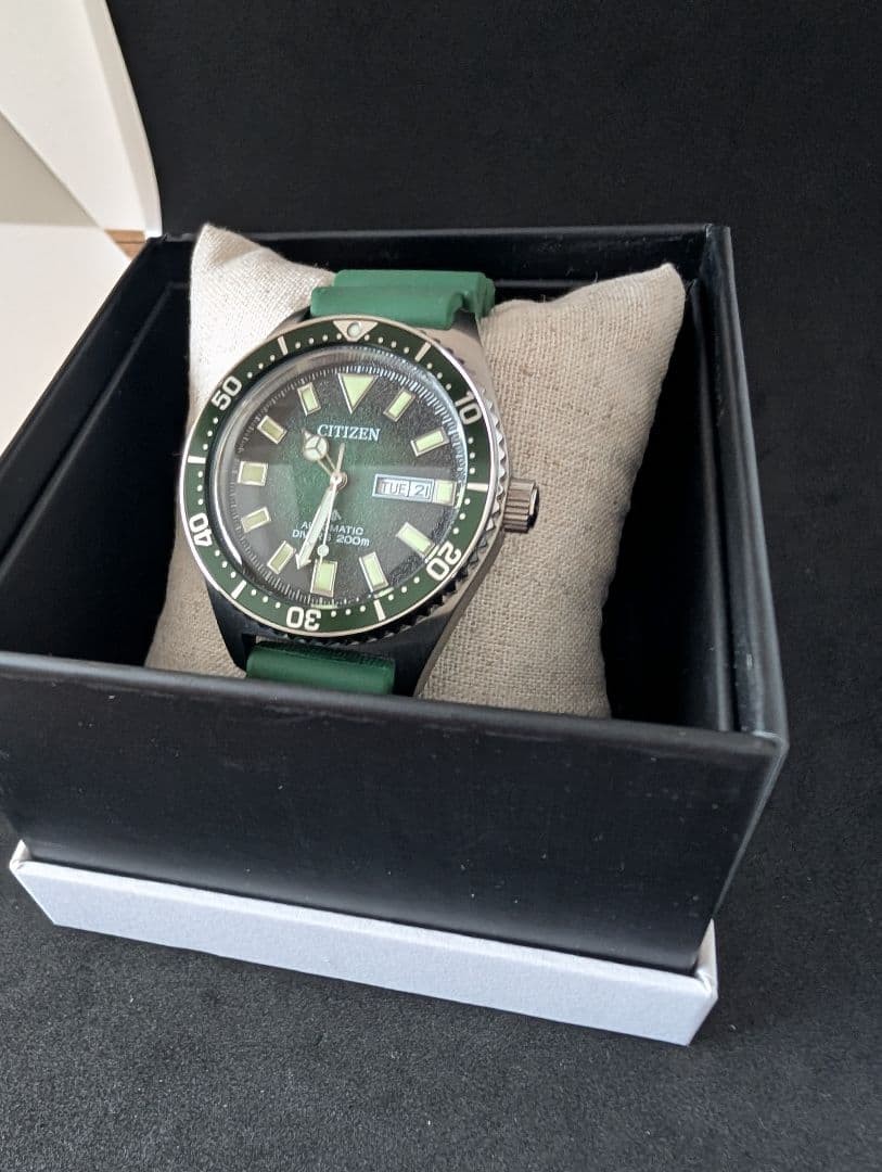 Brand New, Unused Citizen Promaster 200m NY0121-09X