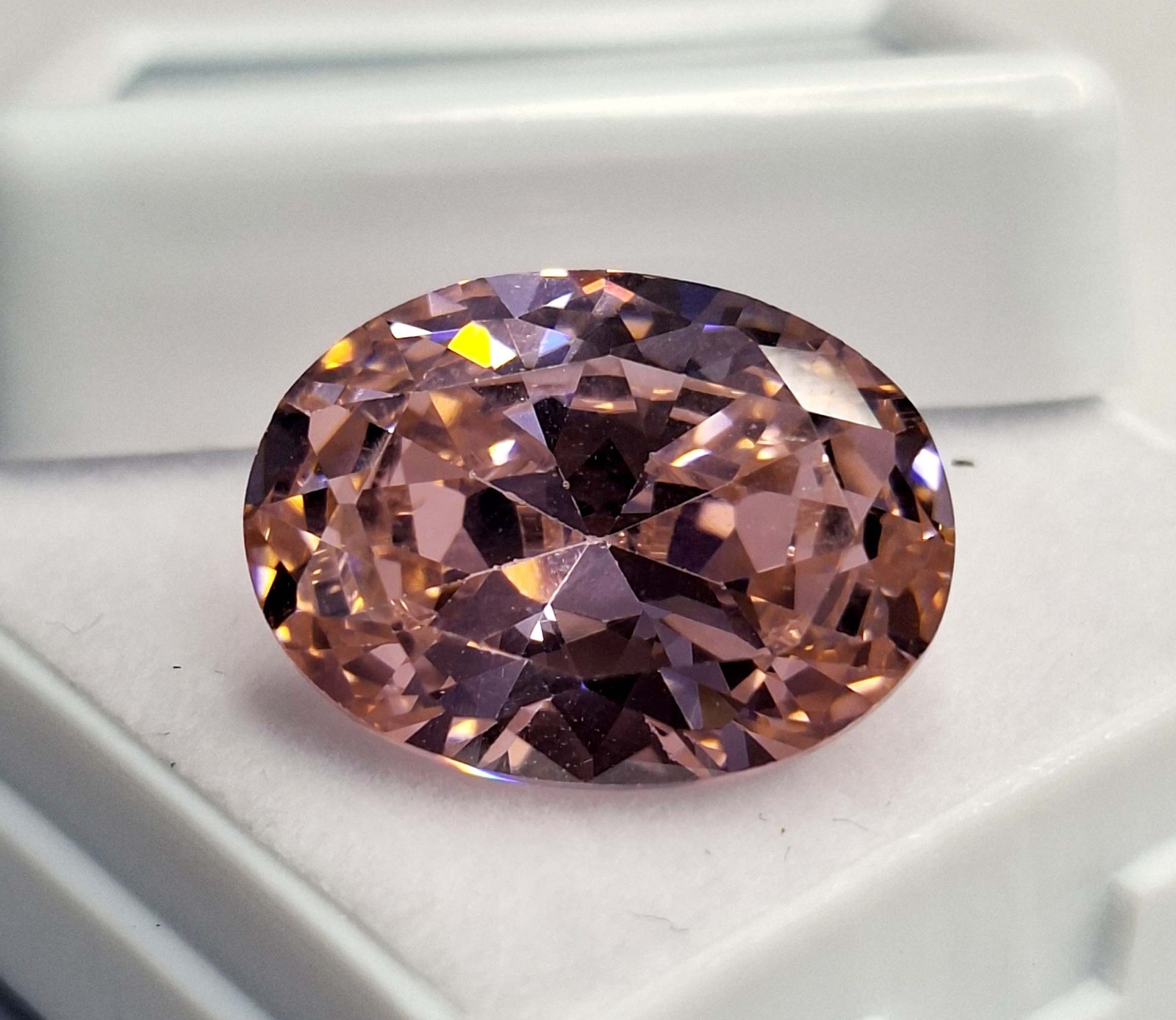 Pink Zircon Oval Cut 16-18 Ct Cambodia Natural Certified Loose Gemstone RK869