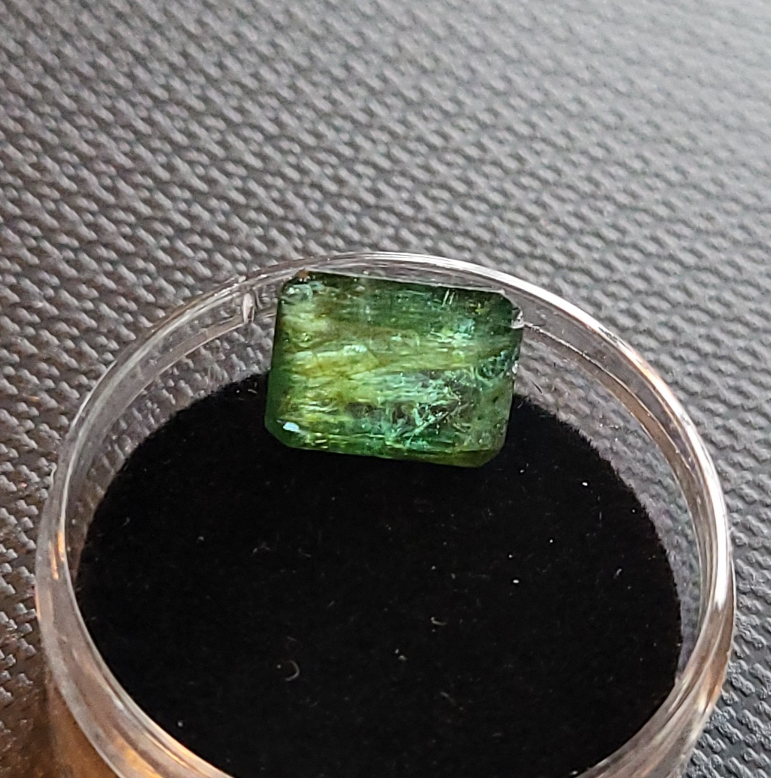 Stunning Natural Untreated Certified Ideal Dark Green Zambian Emerald 4.10ct