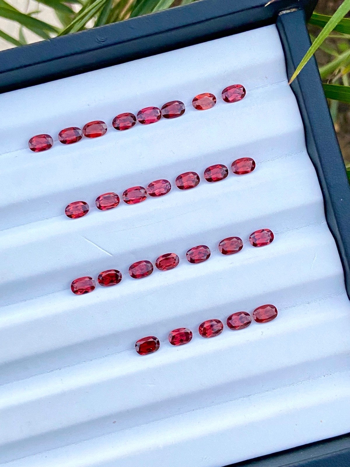 16.59 Ct Natural Faceted Rhodolite Garnet Lot Oval Shapes From Tanzania