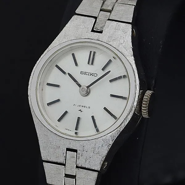 Working condition, excellent condition Seiko 11-0730 manual winding silver dial