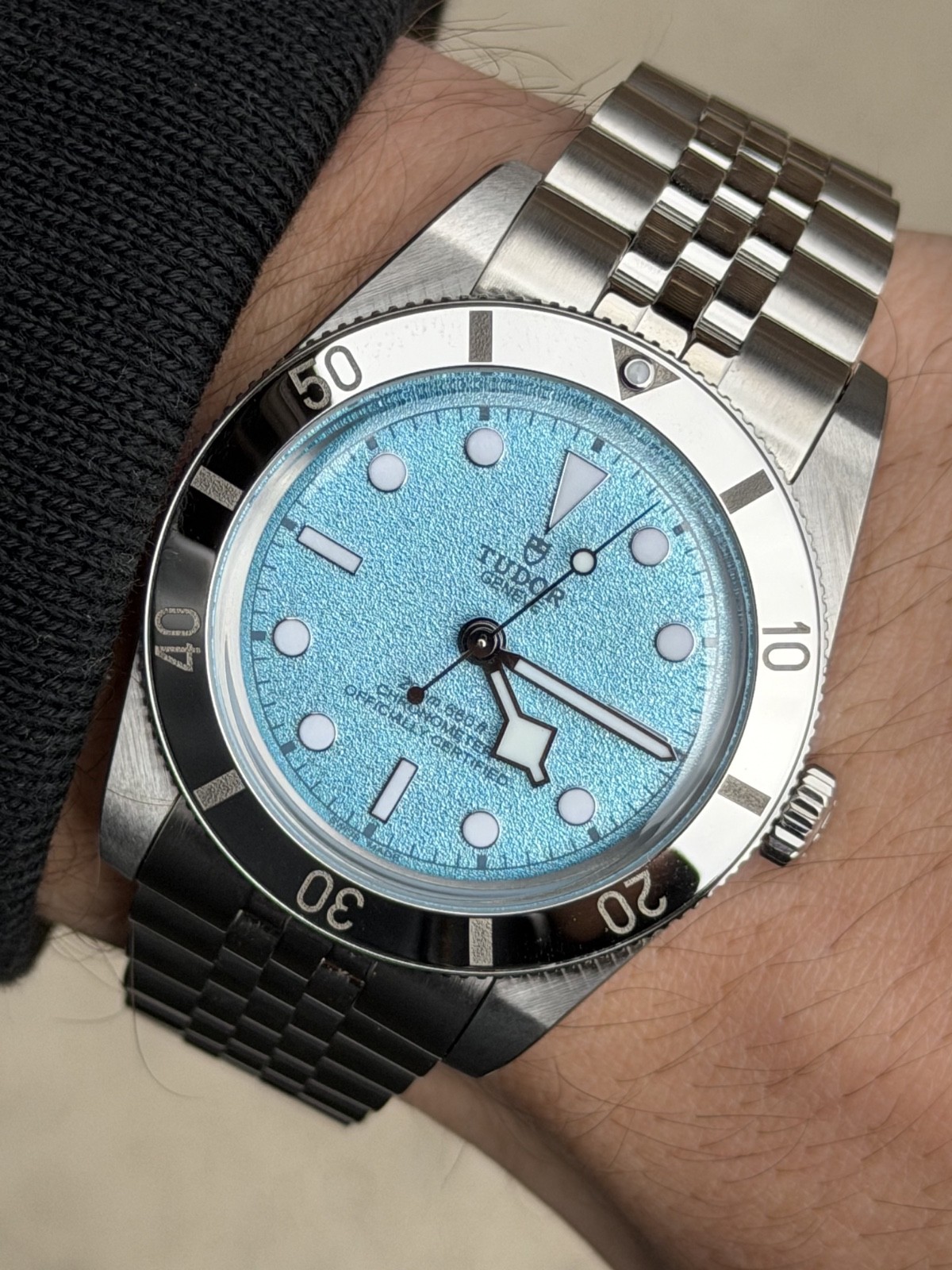 2025 Tudor Black Bay 54 “Lagoon Blue” M79000-0001 Jubilee Bracelet Complete Set