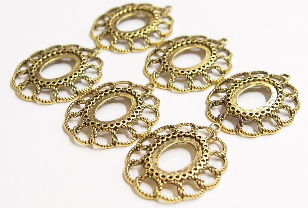 10 of 18x13mm Antique Gold Old Victorian Braided Loops Pendant Settings 36x28mm