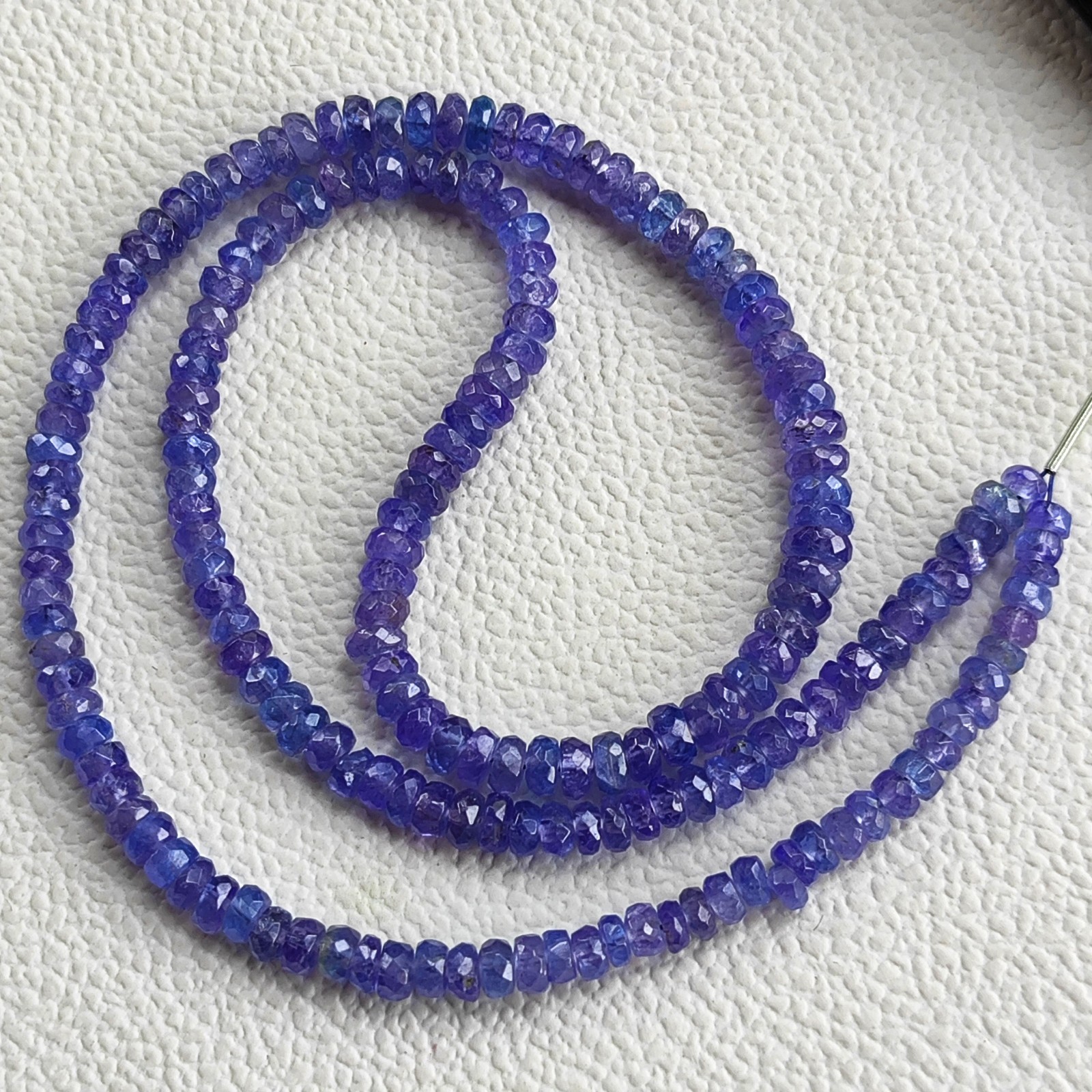 Natural Tanzanite Faceted Rondelle 4-4.5mm Beads Tanzania Gem 16″ Strand DIY