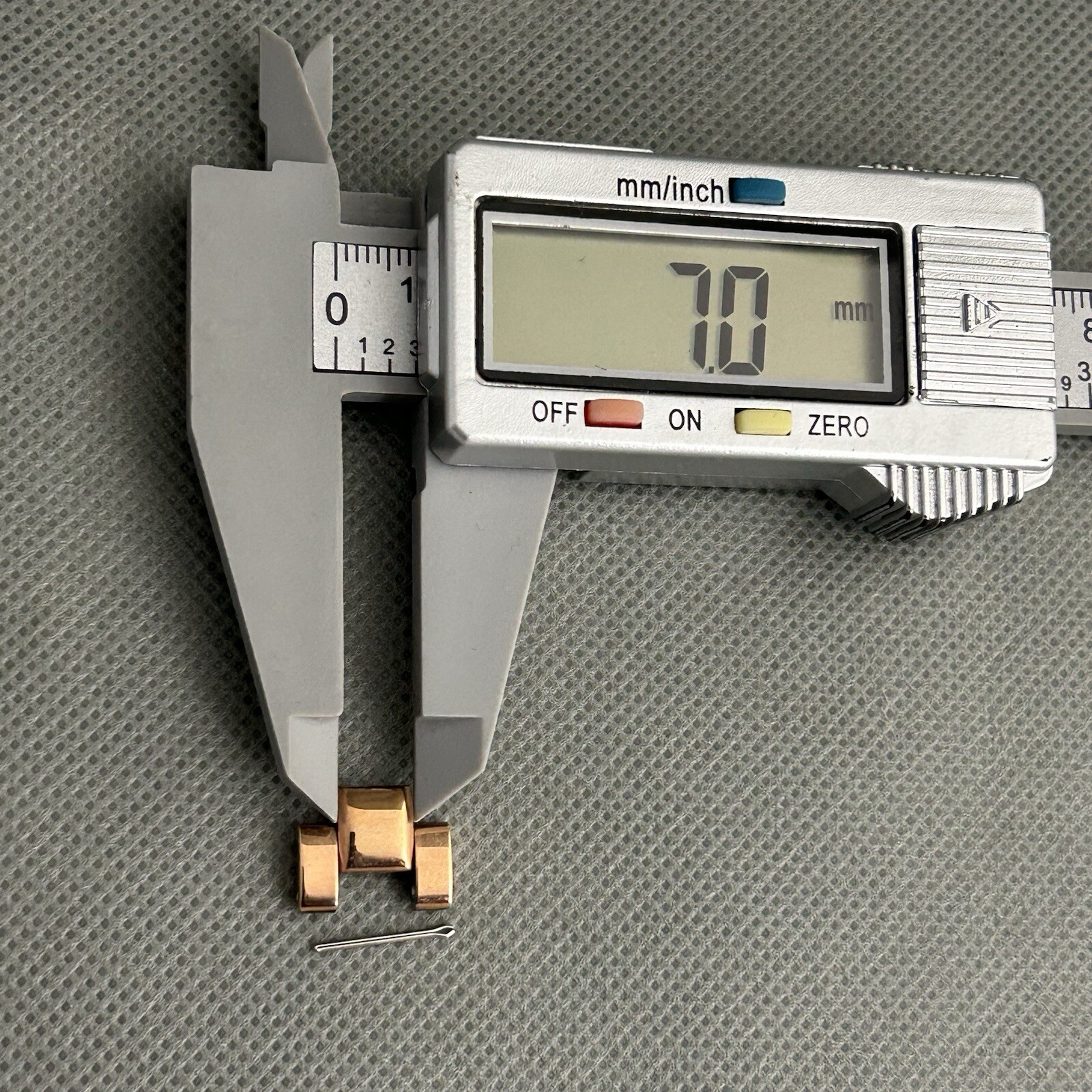 Fossil CH2977 Spare Link & Pin For Watch Rose Gold S.Steel 14mm Original