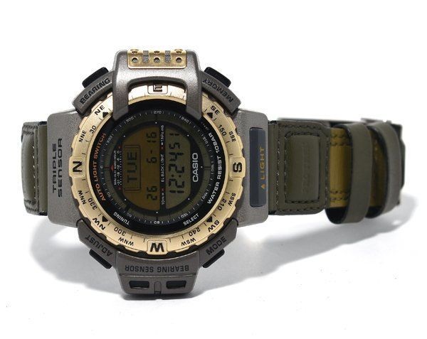 Box Good Condition CASIO PRO TREK PRT 400 Triple Sensor Quartz Men’s