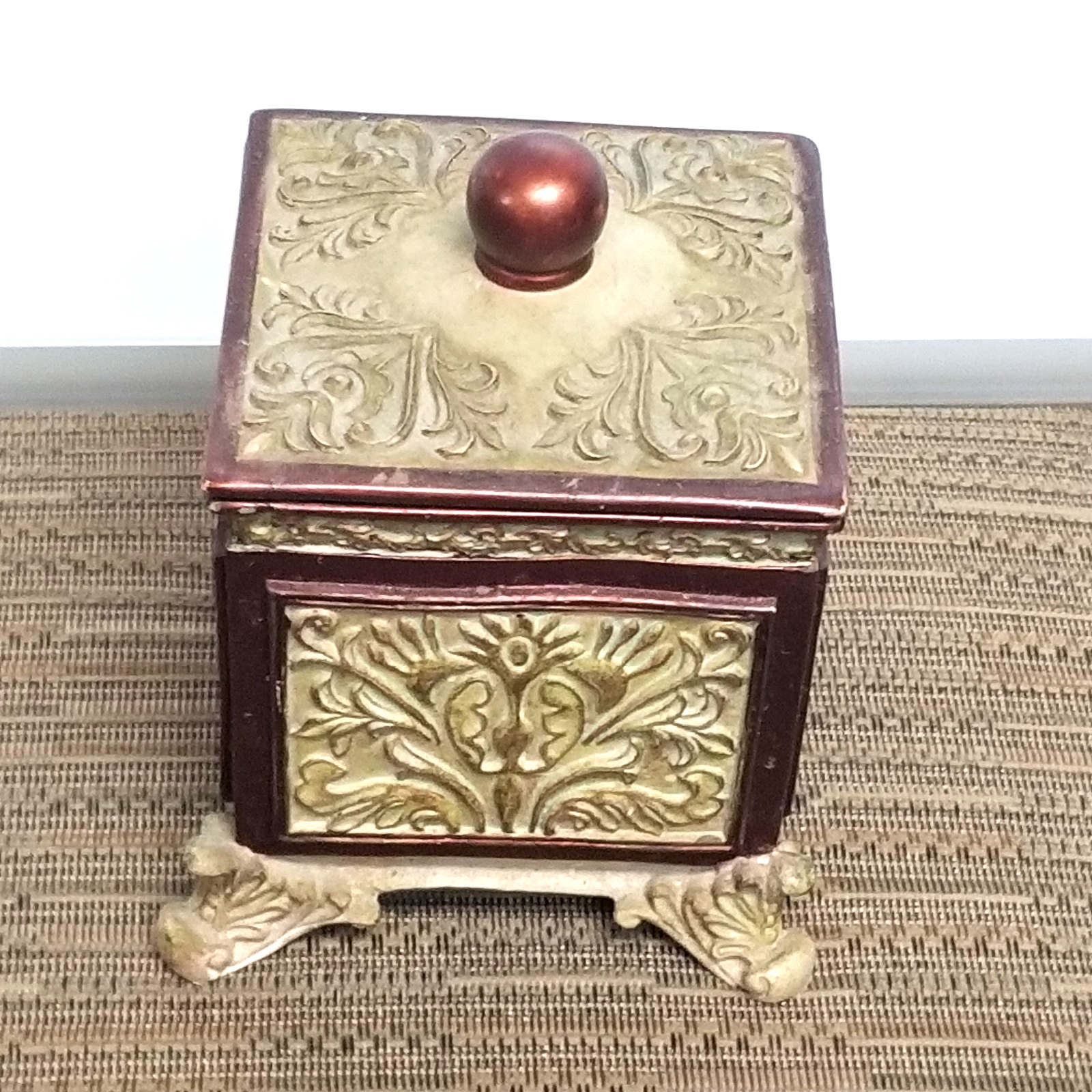 Jewelry Storage Box 4x4x4″ with Lid Ornamental Bathroom Hand Crafted Dark Tan
