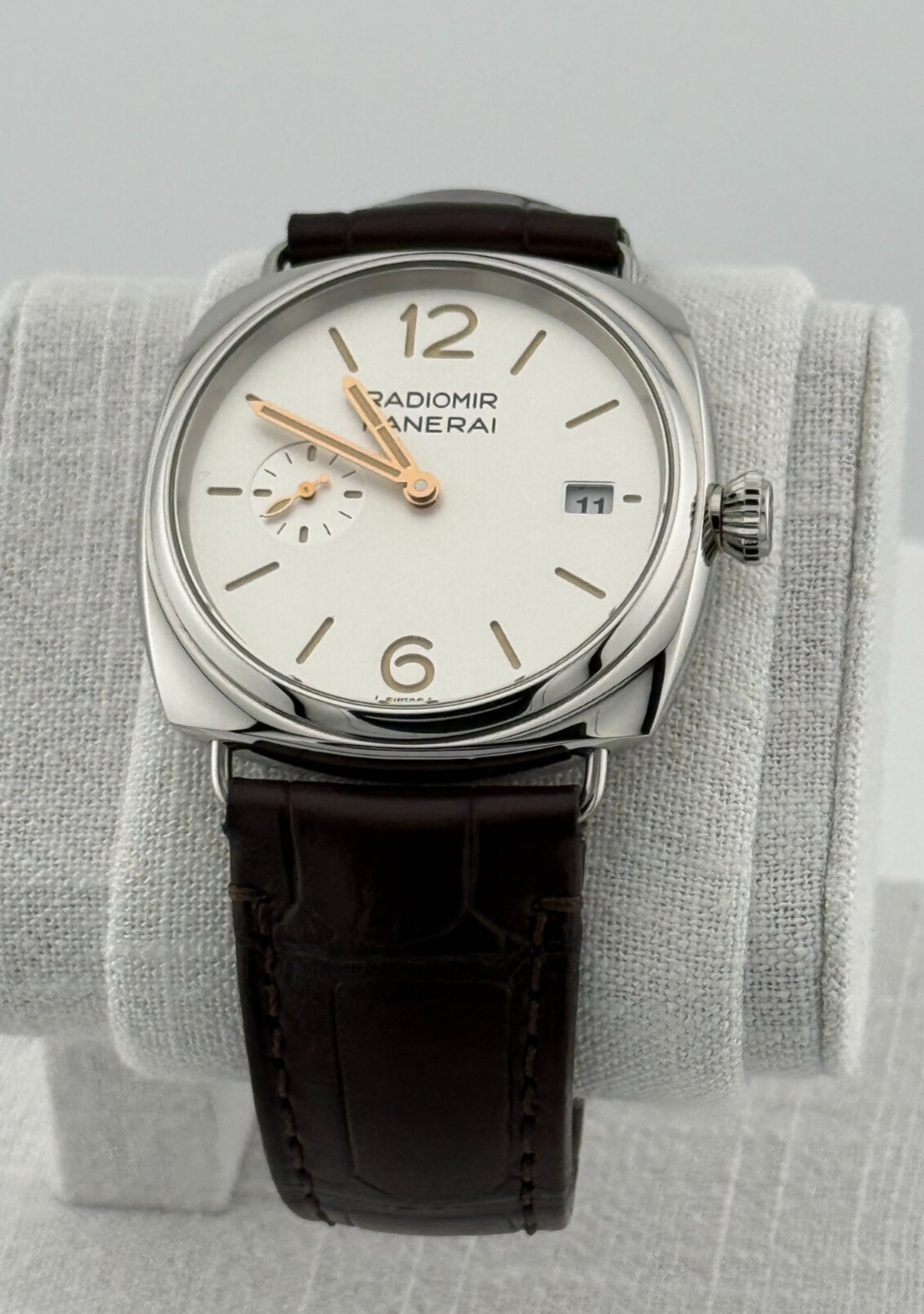 2024 Panerai Radiomir Quaranta White Dial 40mm PAM01292 Automatic B&P