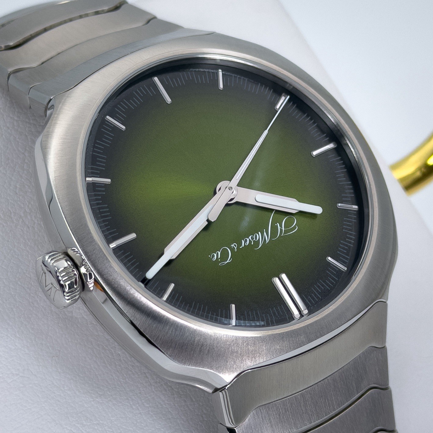 H. Moser & Cie. Streamliner Center Seconds 40mm Complete Set Stainless 6200-1200