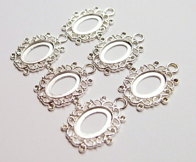 15 of 18x13mm Victorian Shiny Silver Round Oval Loops Pendant Settings 34x26mm