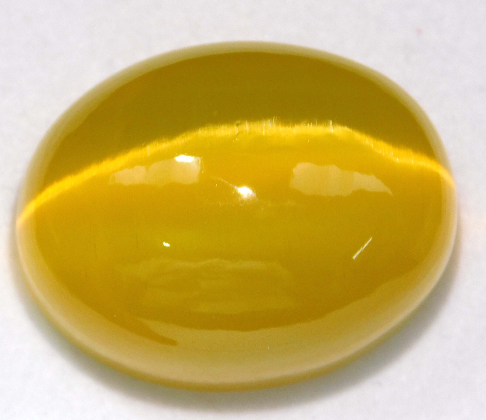 90.45 Ct Natural Chrysoberyl Yellow Cats Eye Oval Cabochon Cut Loose Gemstone