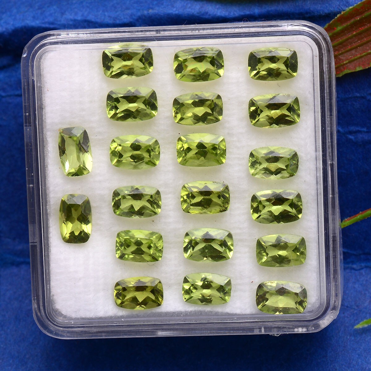 20 Pcs VVS Natural Peridot 6mm*4mm Calibrated Ravishing Color Lustrous Gemstones