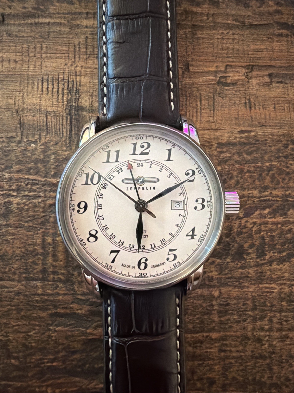 Zeppelin LZ127 Graf Zeppelin Men’s Dual Time GMT Watch Beige Dial 7642-5