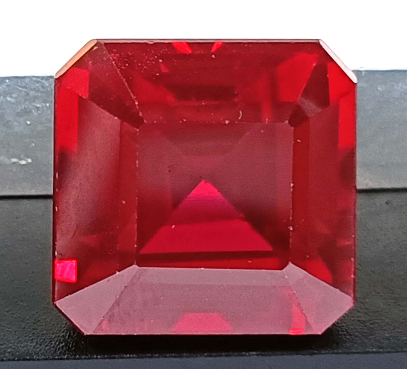 Gorgeous 15 Ct Natural Red Ruby EGL Certified Emerald Cut Loose Gemstone MND