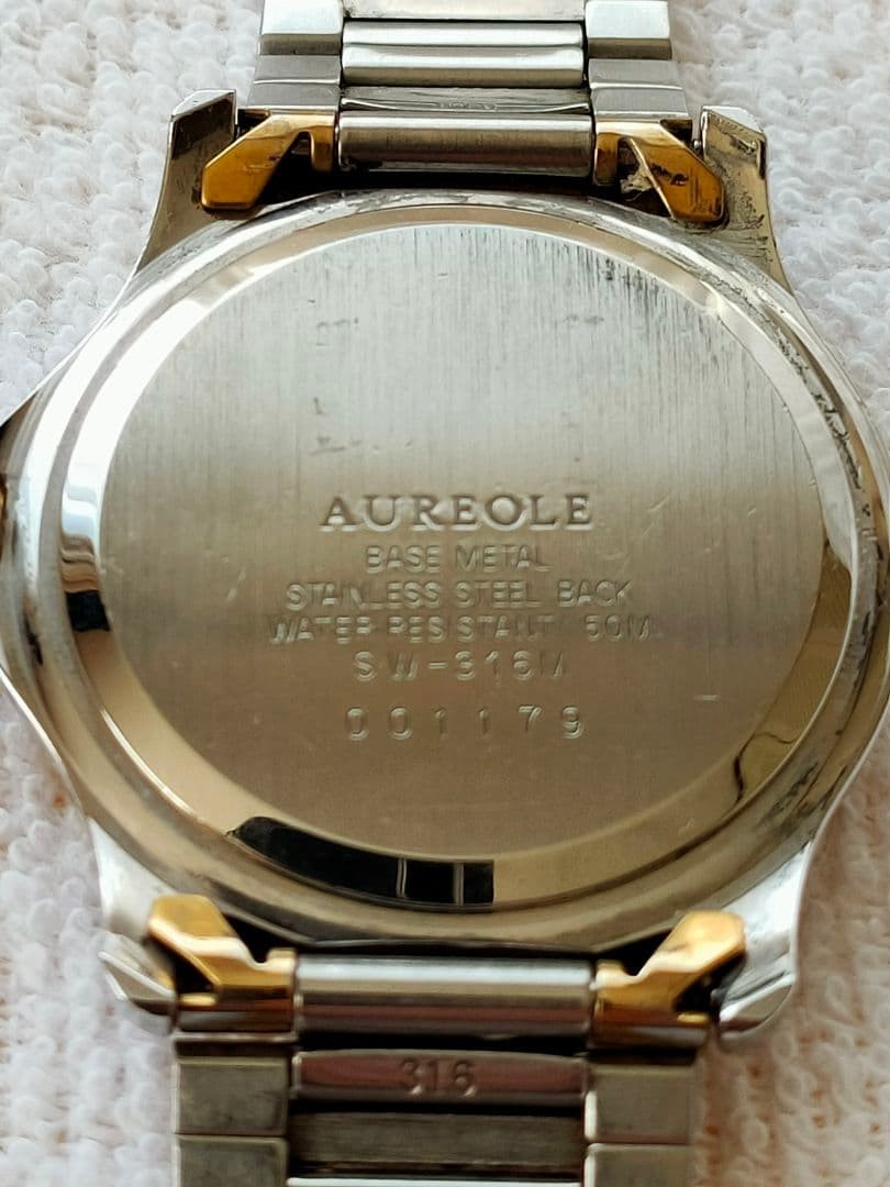 Aureole Quartz Black Dial Men Wristwatch