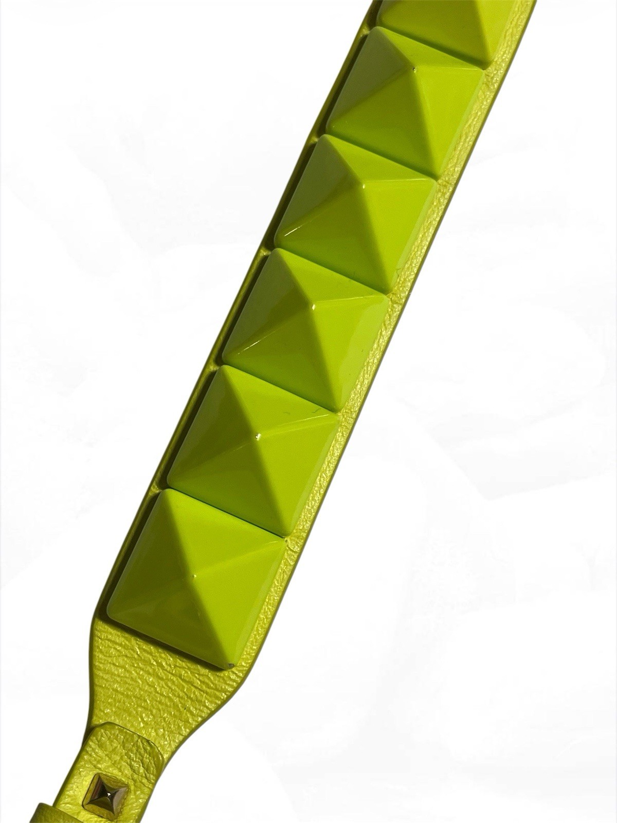 VALENTINO GARAVANI Rockstud Bracelet in Fluorescent Green Leather