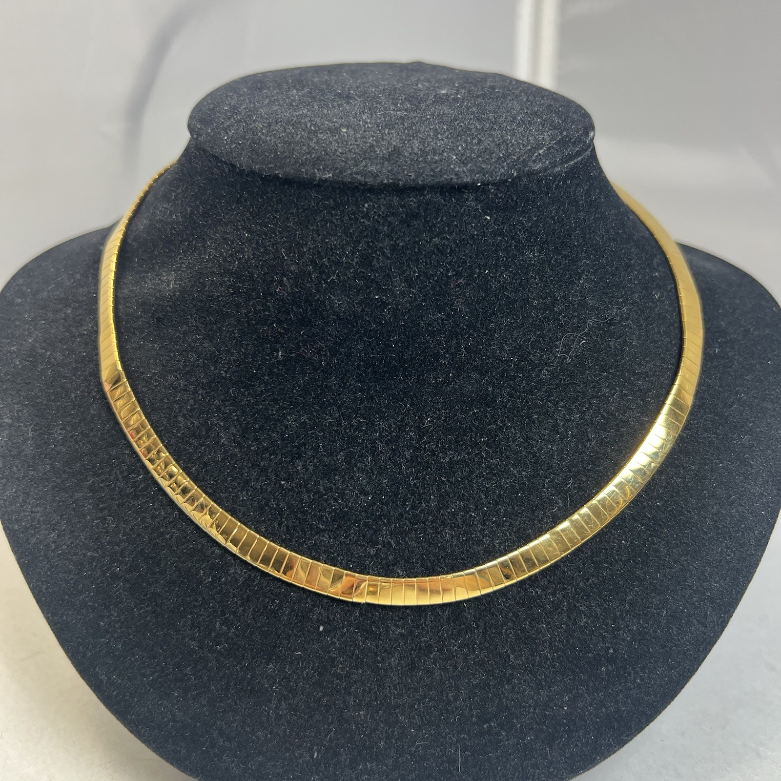 Vintage Gold Tone Flat Snake Chain Choker Necklace