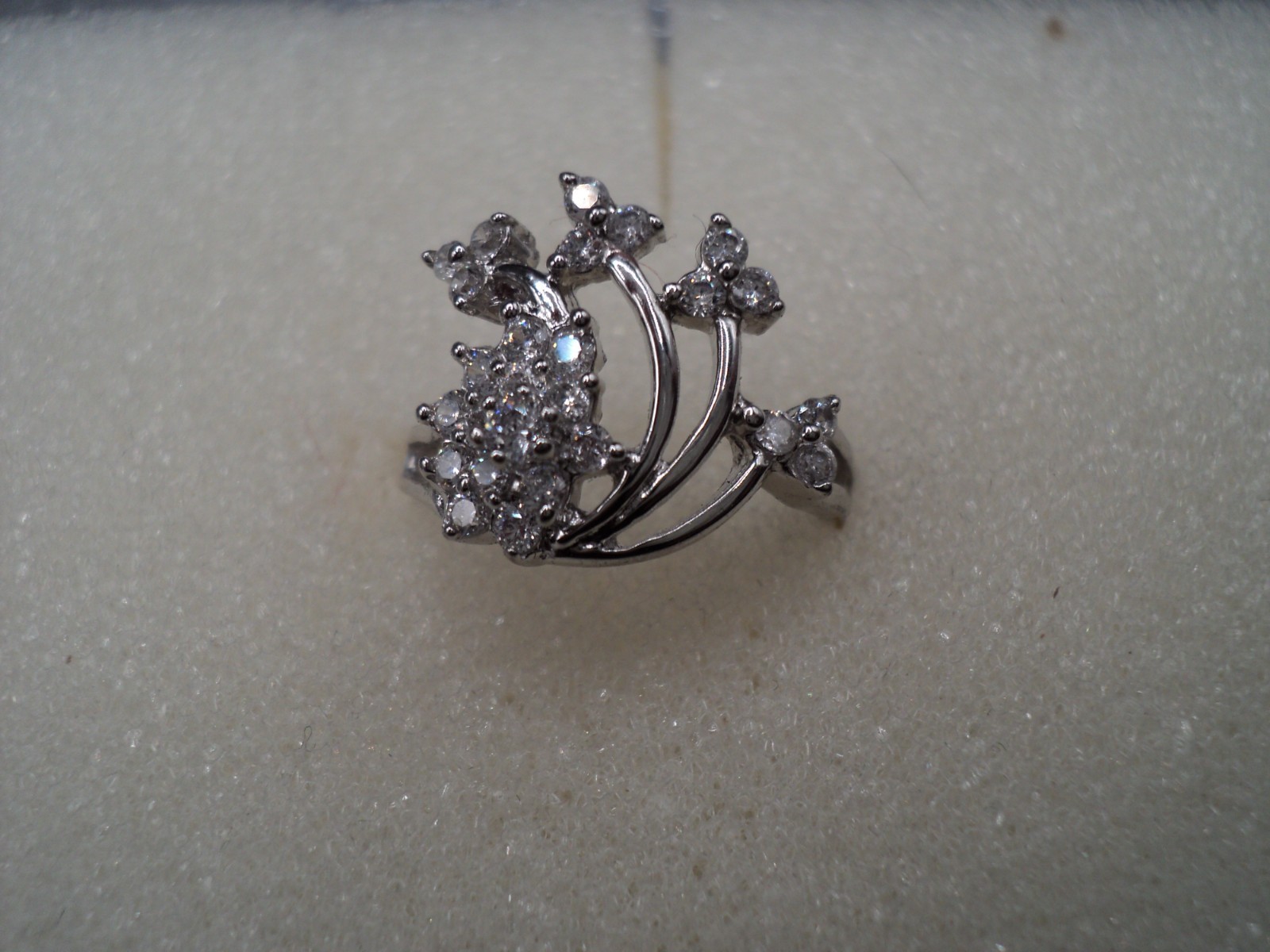 CZ floral spray sterling silver ring size 7 DAD885