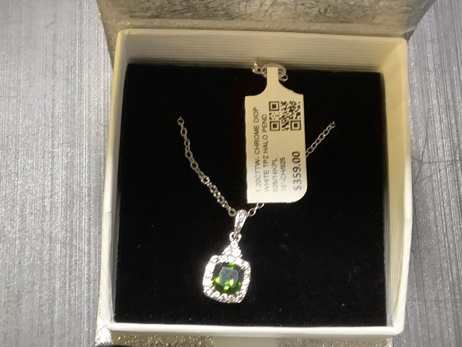 NATURAL CHROME DIOPSIDE & TOPAZ HALO EMERALD RING &MATCHING NECKLACE & PENDANT