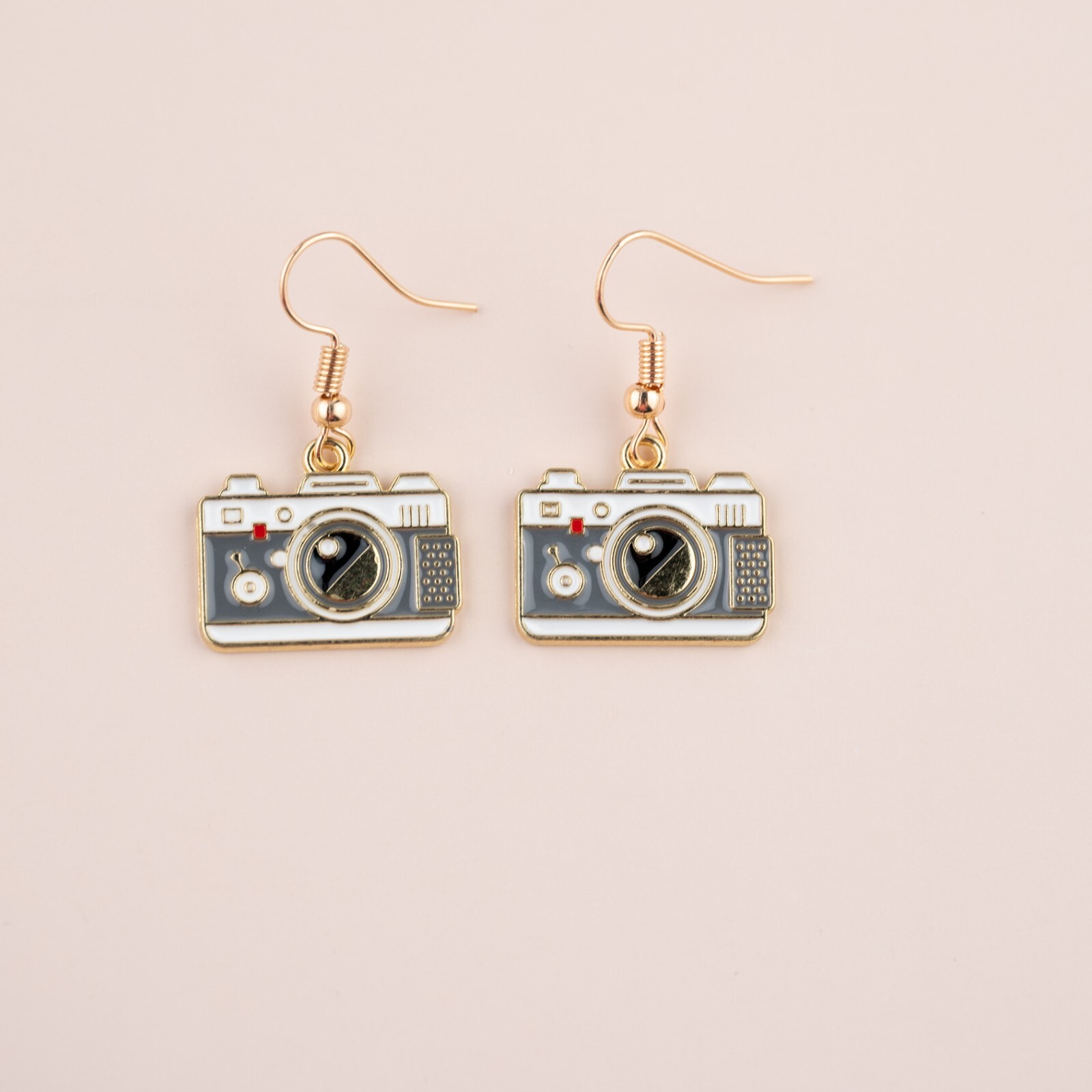 Cute Retro Camera Earrings 80s Photo Shoot Hook Dangle Drop Jewellery Gift