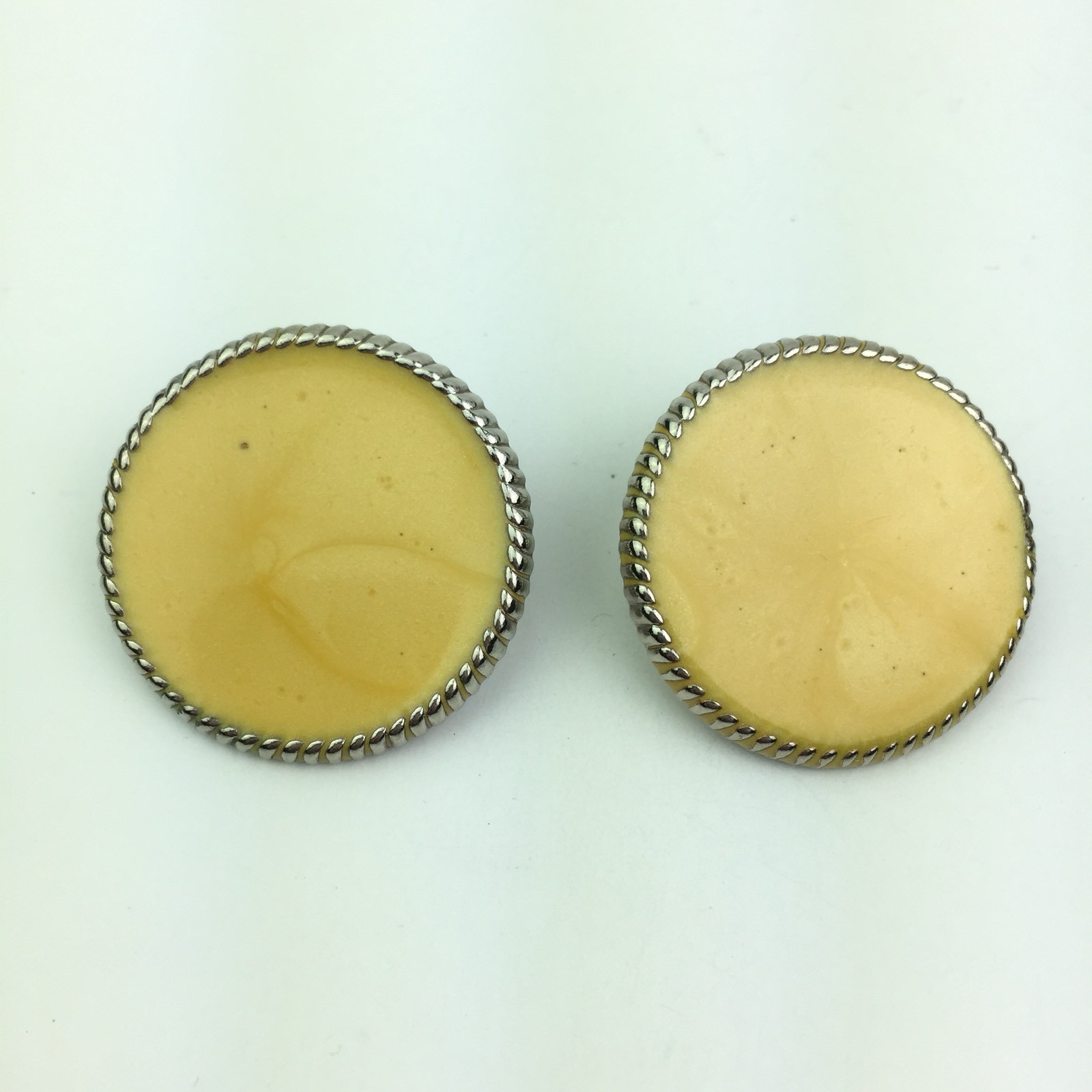 Vtg Enamel Round Circle Disc Button Silver Tone Pierced Earrings Orange 1 1/4″