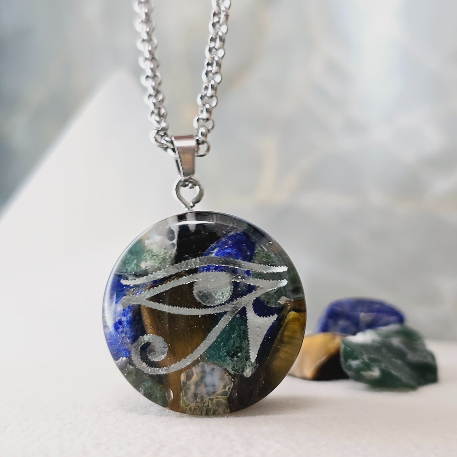 Horus Eye Orgonite – Custom Orgone Generator for protection, health +50 crystals