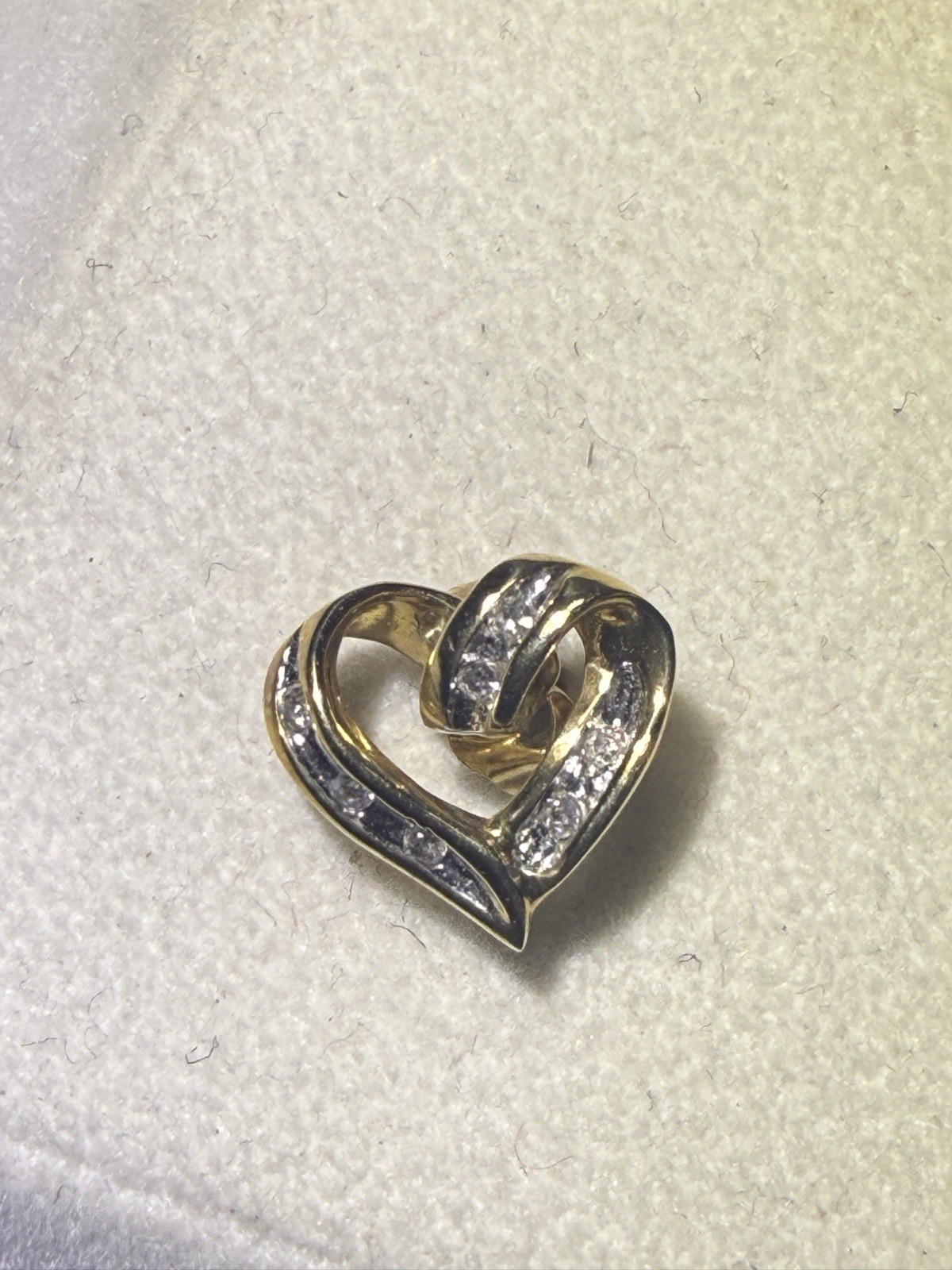 10K Gold Diamond Heart Necklace & Matching Earrings Set 2.82g Round Diamonds